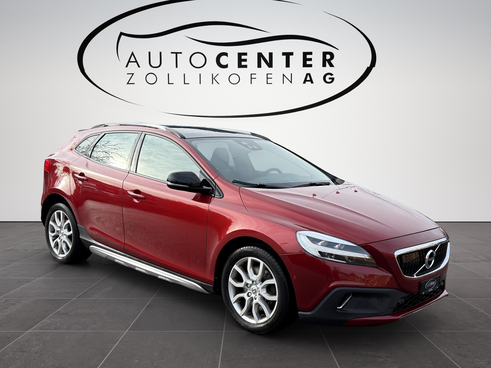 VOLVO V40 Cross Country T4 AWD Lyx Geartronic-showroom-element-2