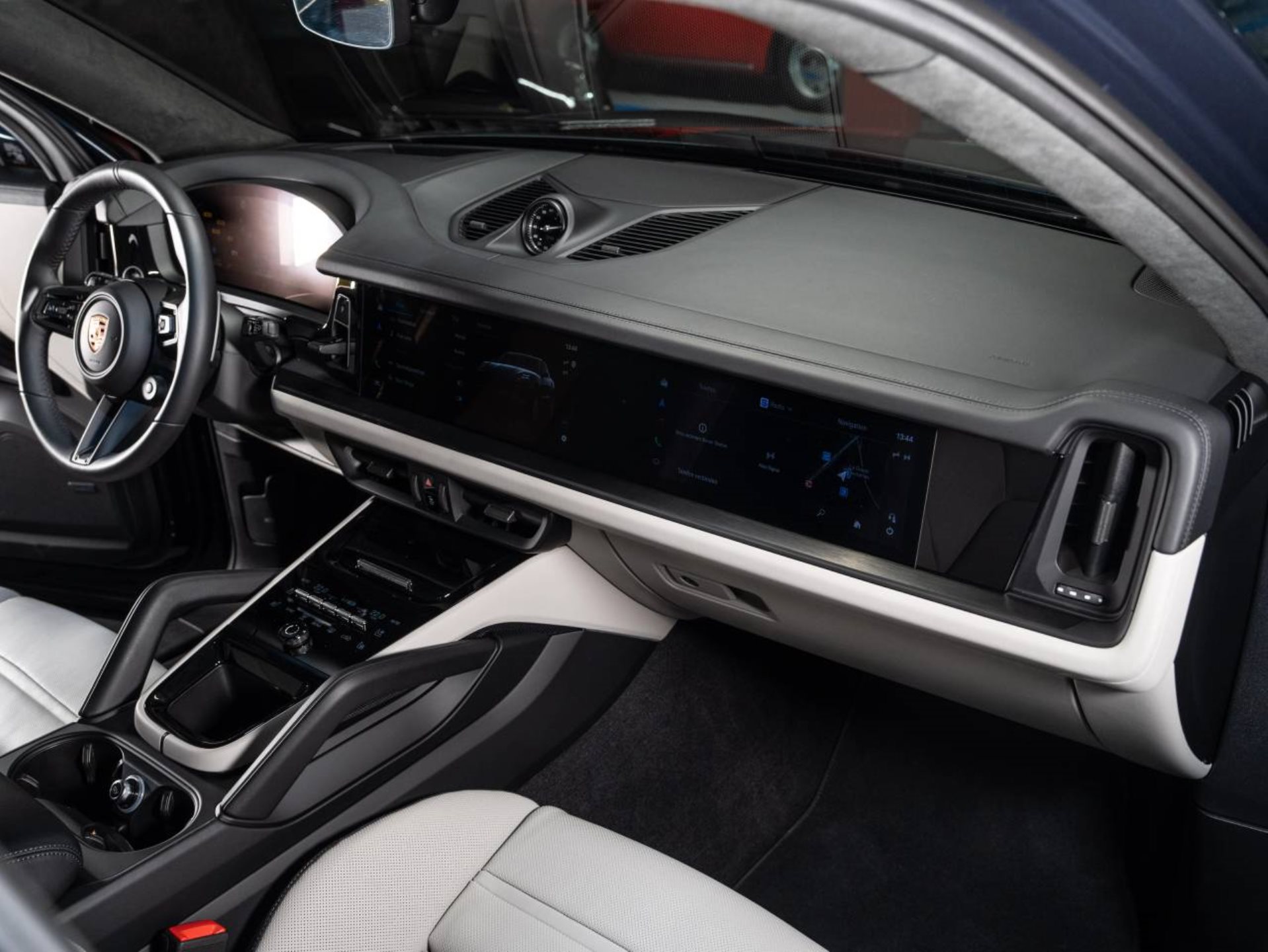 PORSCHE Cayenne GTS-image-9