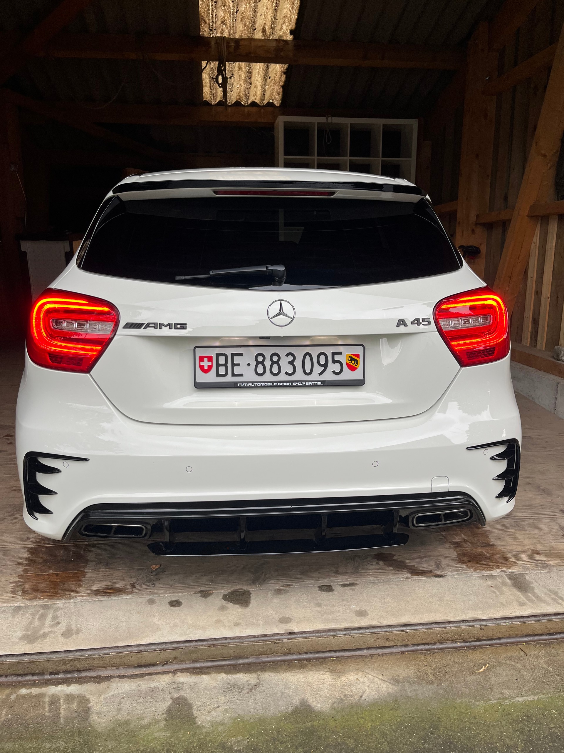 MERCEDES-BENZ A 45 AMG 4m-image-1