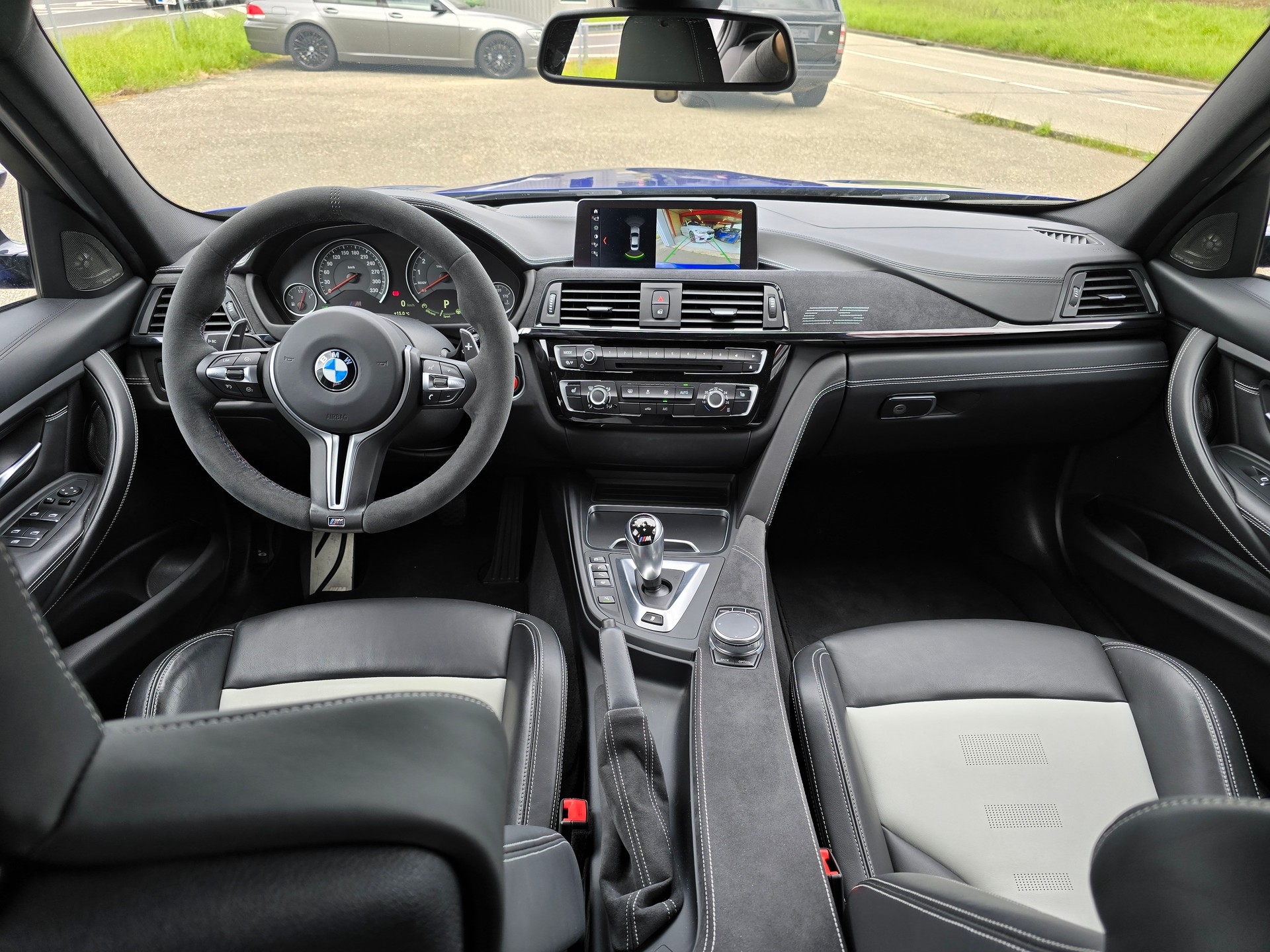 BMW M3 CS SAN MARINO-image-12