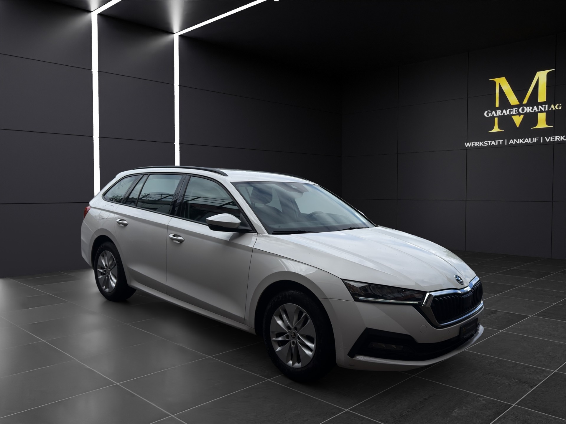 SKODA Octavia Combi 1.0 TSI mHEV DSG Ambition-image-6