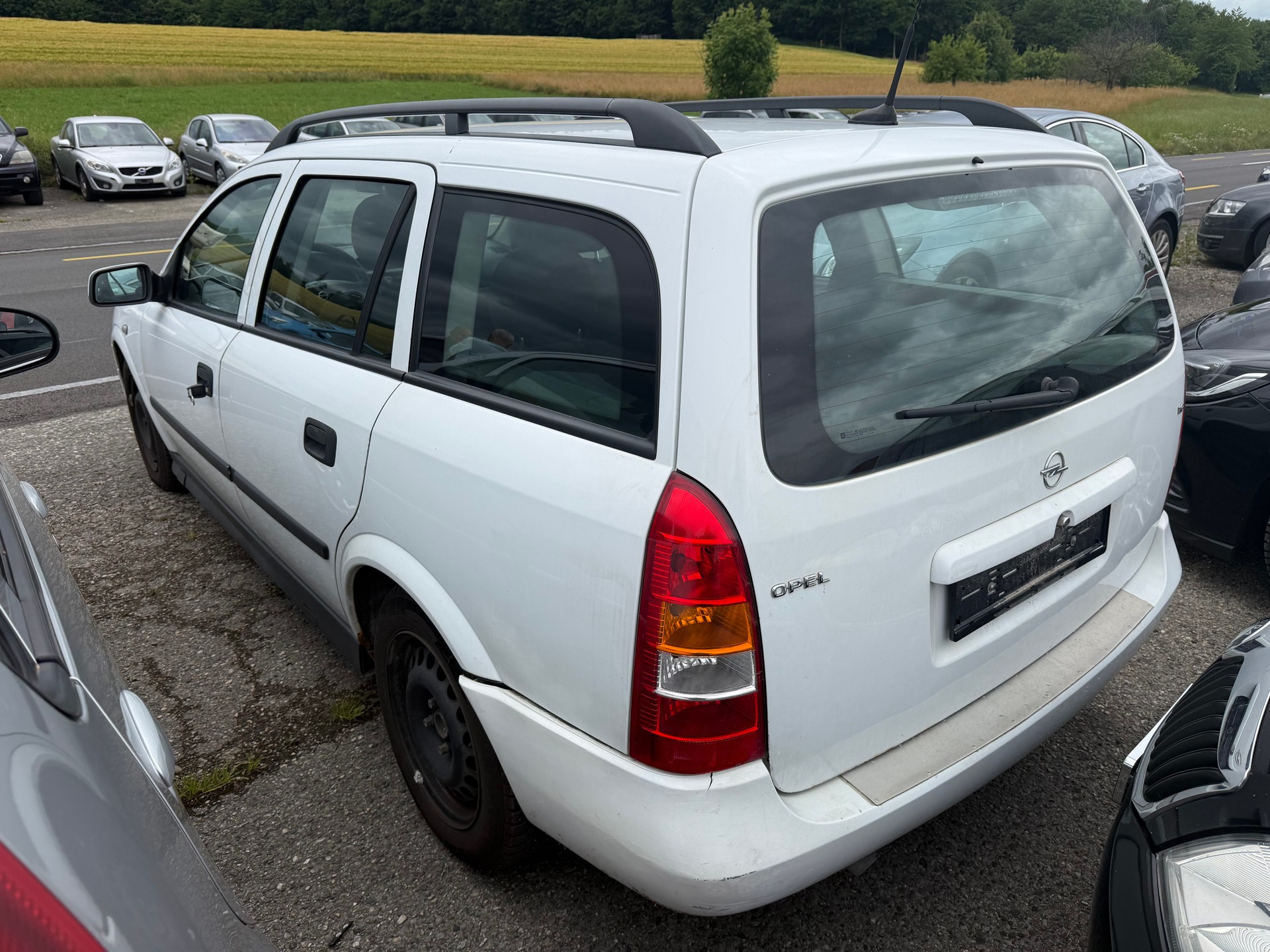 OPEL Astra Caravan 1.6i 16V Favorit-image-4