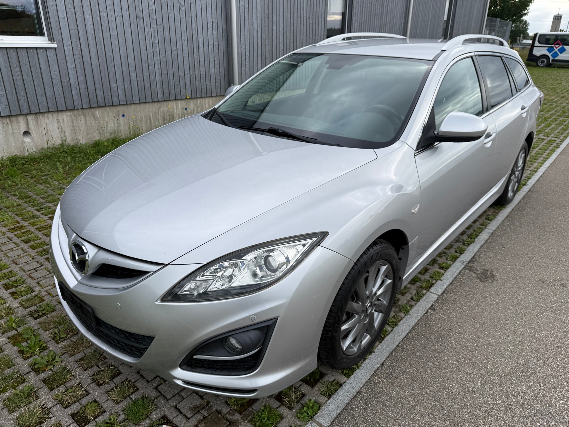MAZDA 6 2.0 16V DISI Exclusive-showroom-element-2
