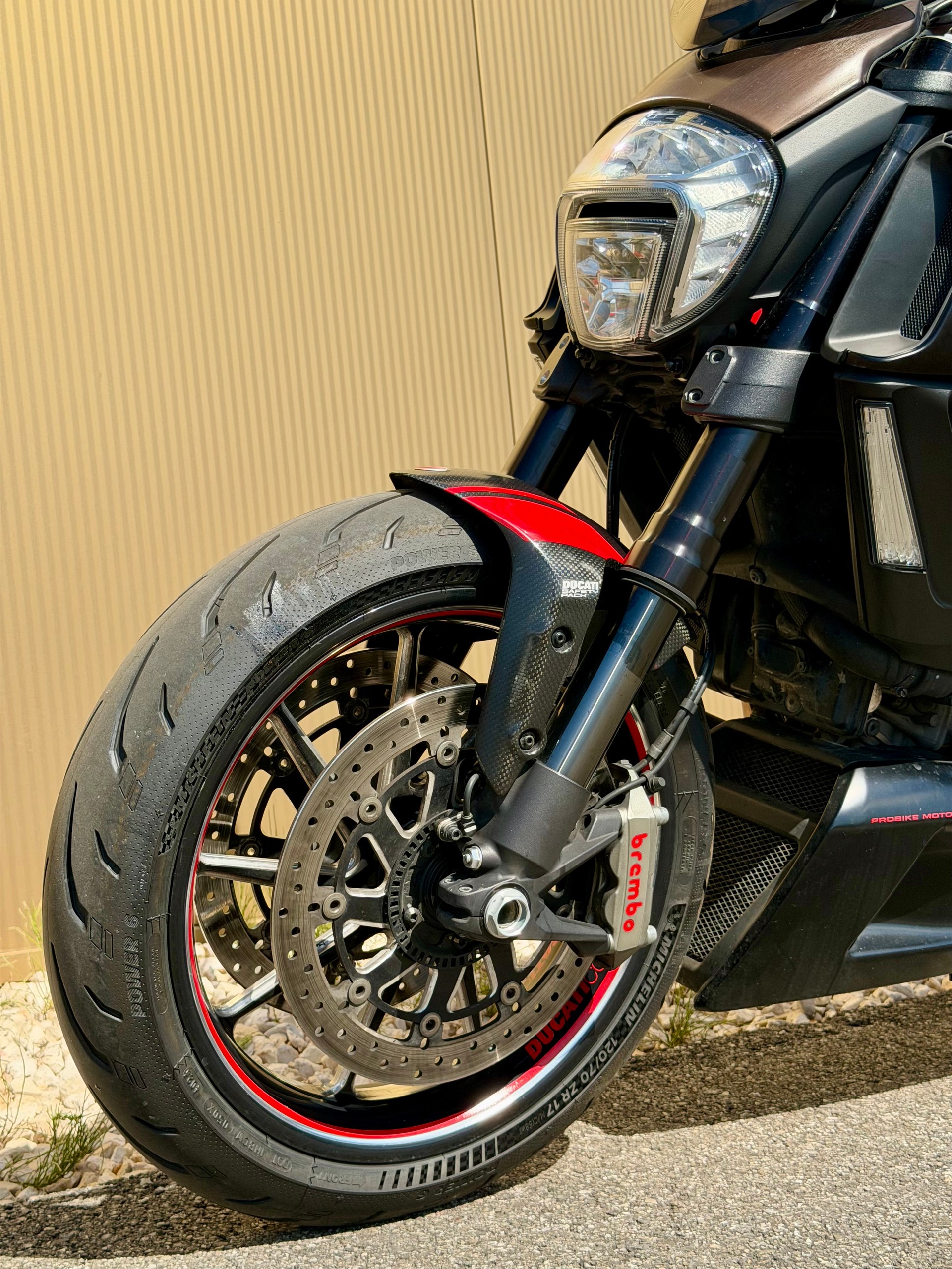 DUCATI Diavel 1200 Carbon red TERMIGNONI-image-8