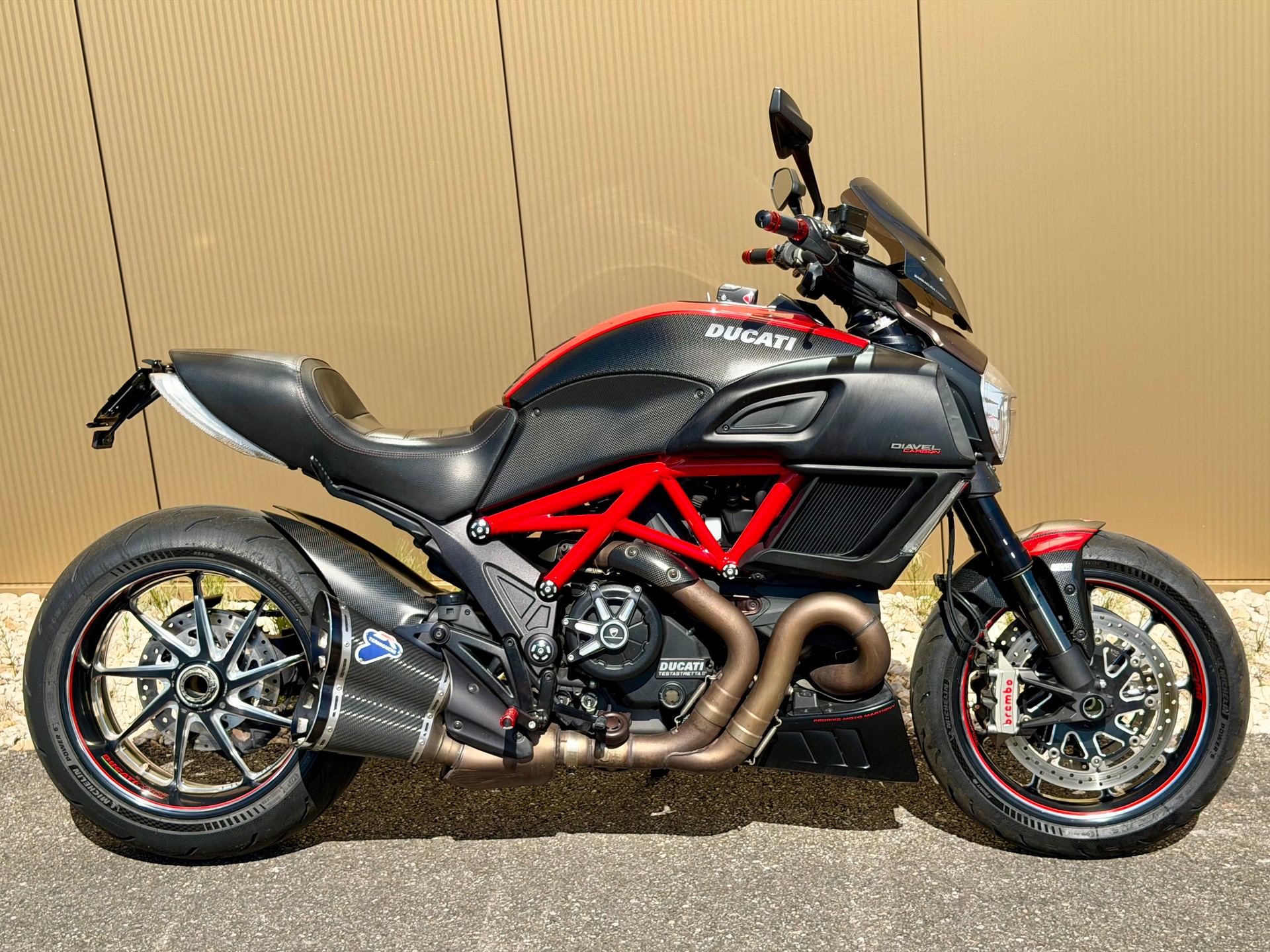 DUCATI Diavel 1200 Carbon red TERMIGNONI-image-3