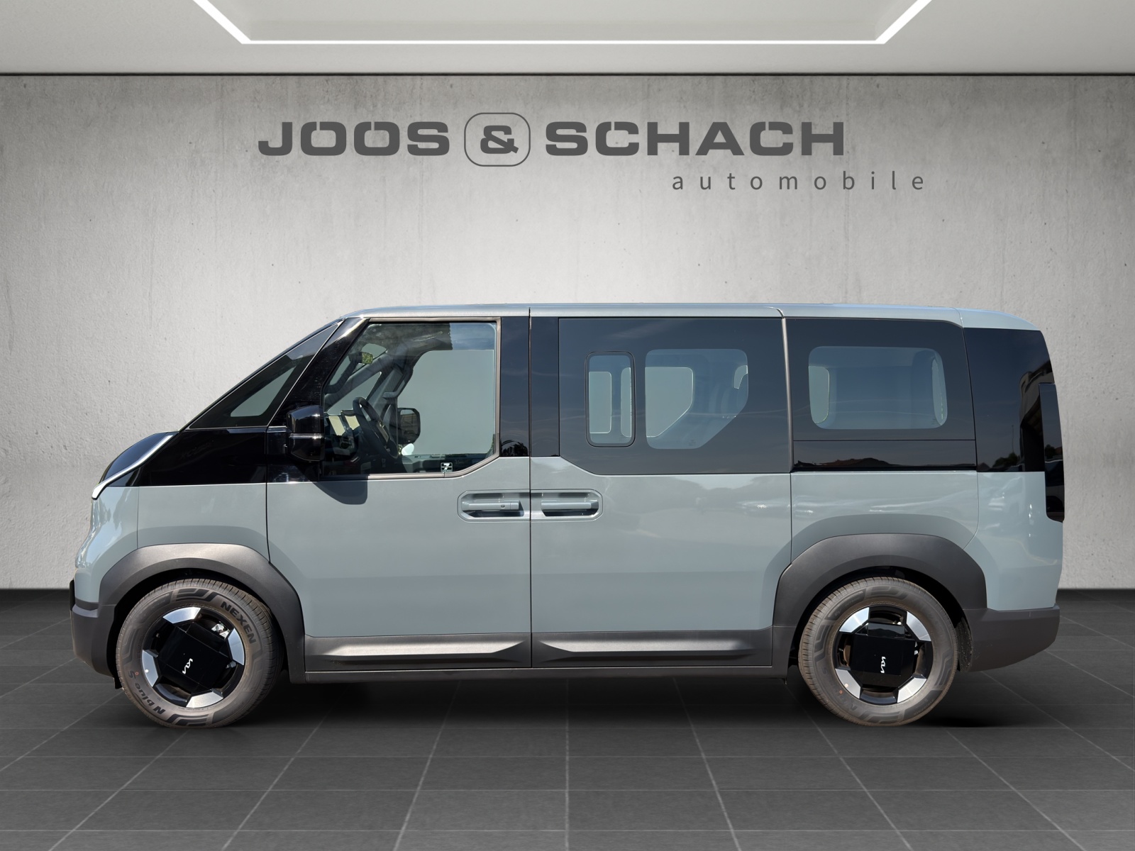 KIA PV5 Passenger 71.2 kWh Plus-image-7