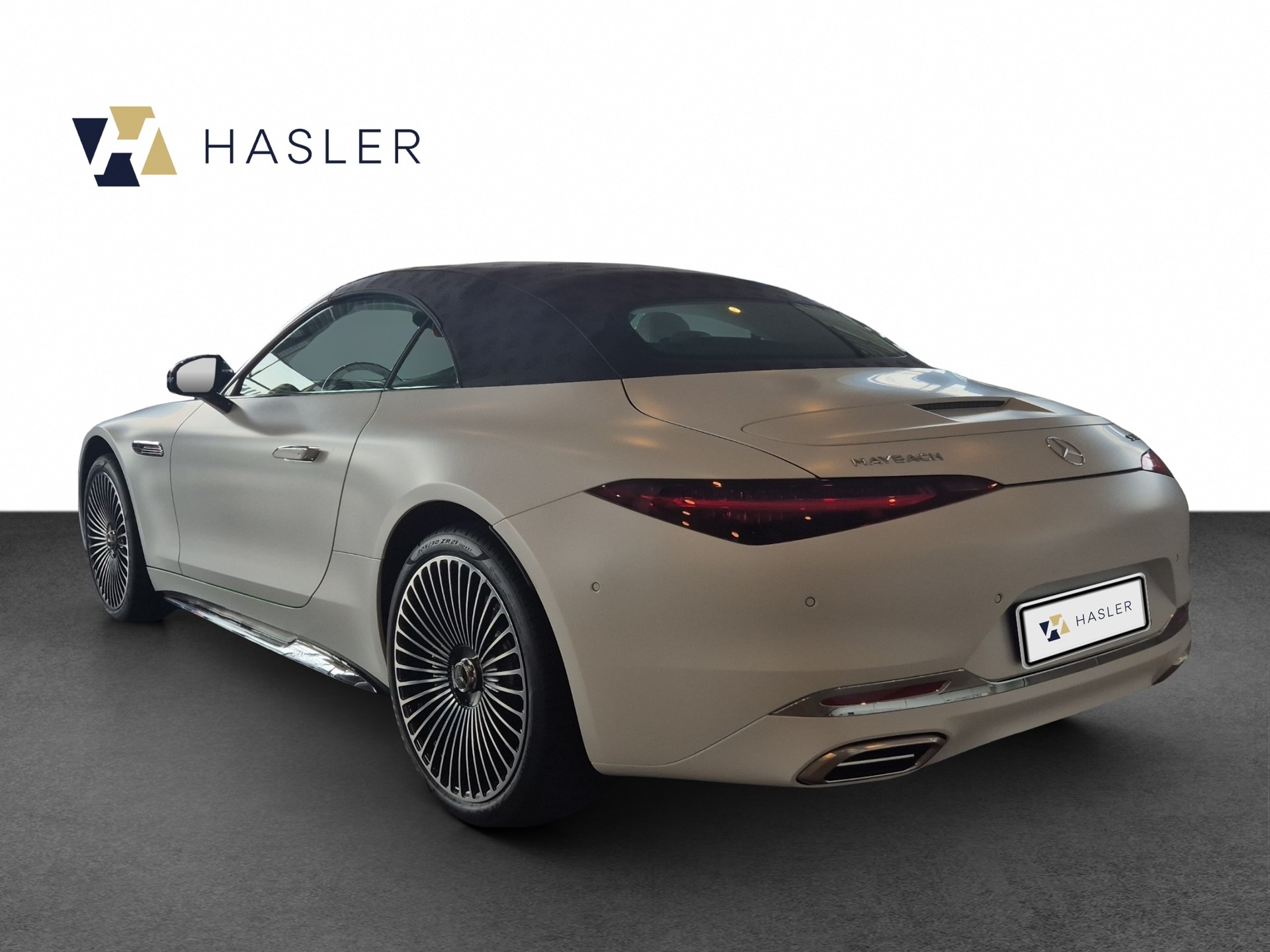 MERCEDES-BENZ Maybach SL 680 Monogram Series-showroom-element-2
