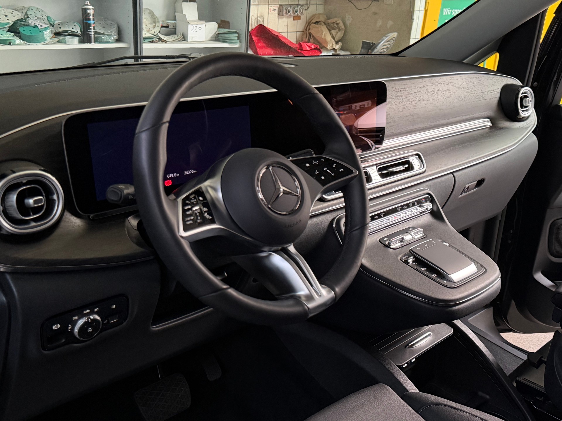 MERCEDES-BENZ V 300 d extralang Avantgarde 9G-Tronic-image-6