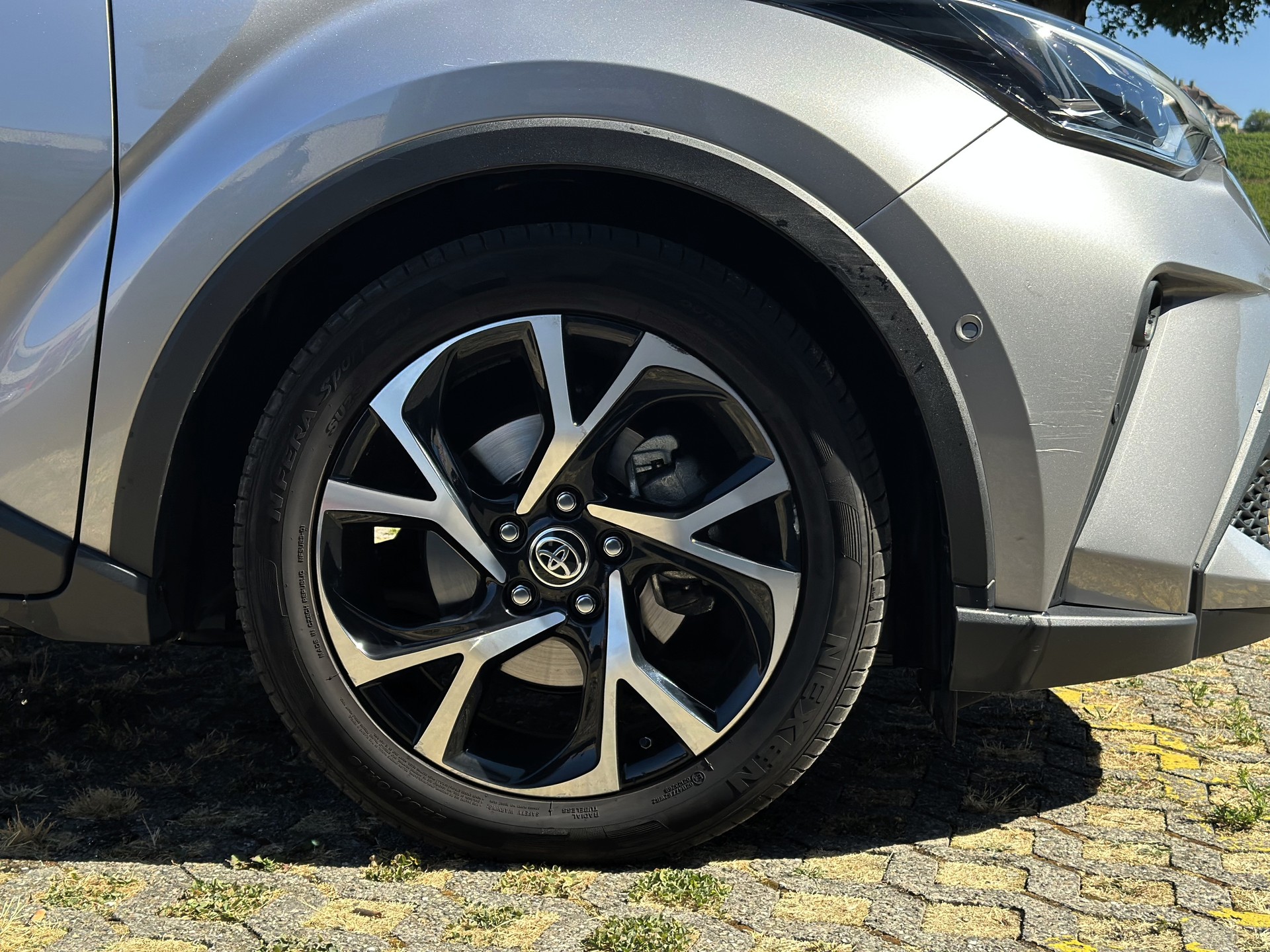 TOYOTA C-HR 2.0 HSD CVT Trend-showroom-element-3