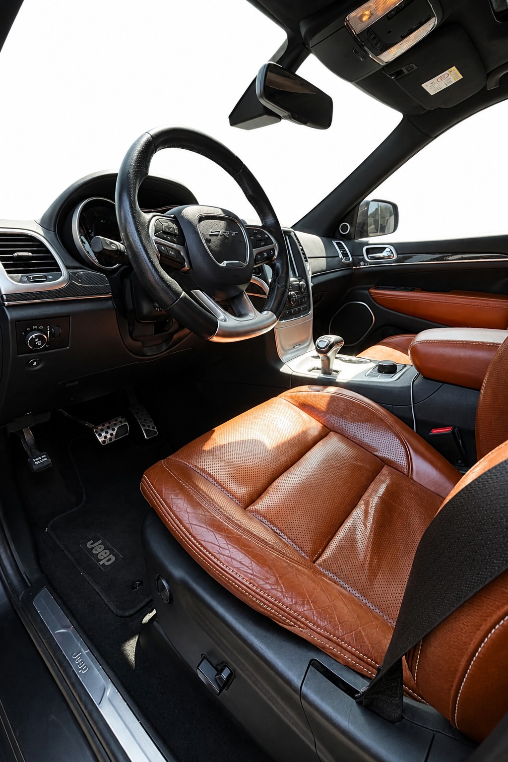 JEEP Grand Cherokee 6.4 V8 HEMI SRT8 Automatic-image-10