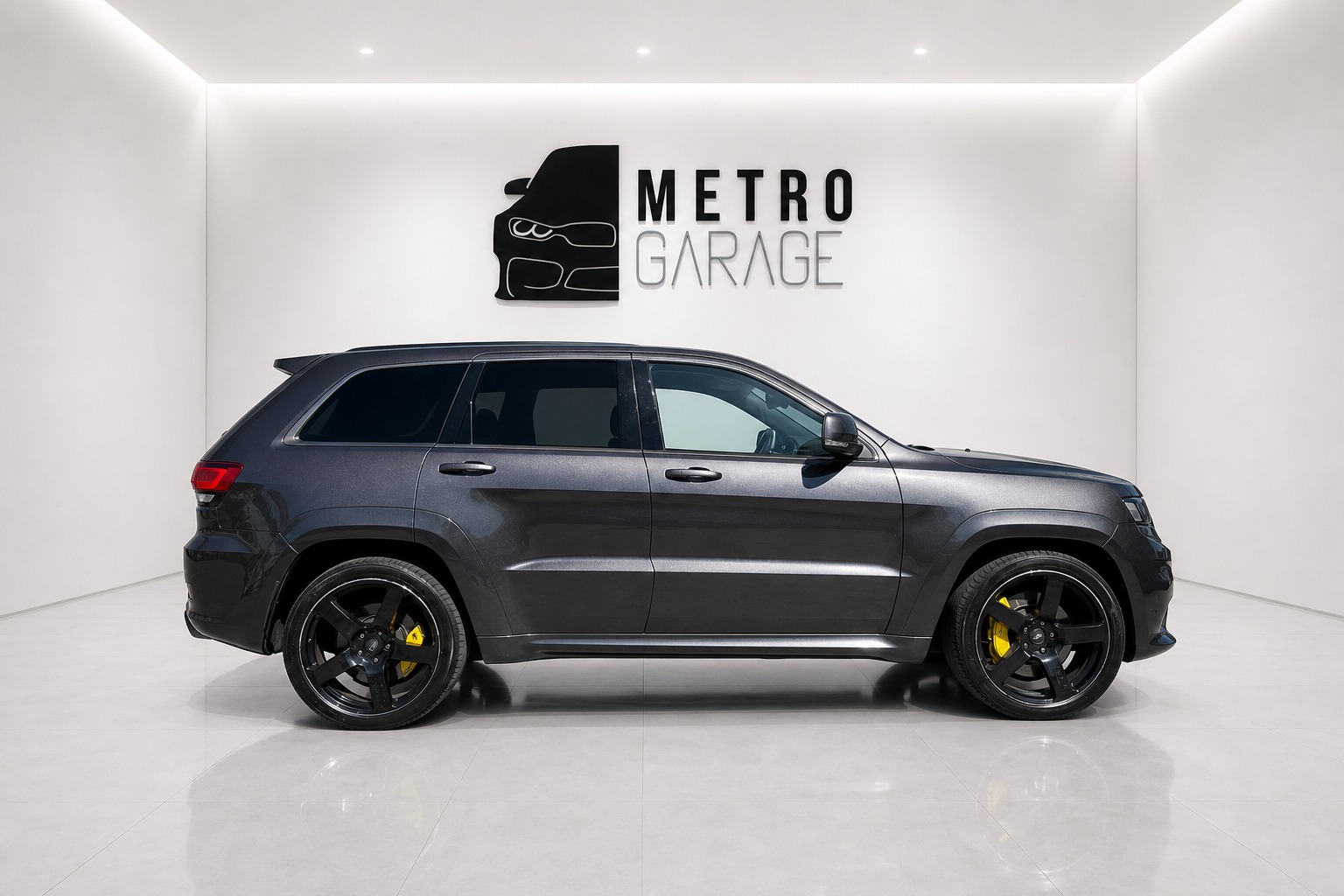 JEEP Grand Cherokee 6.4 V8 HEMI SRT8 Automatic-image-5