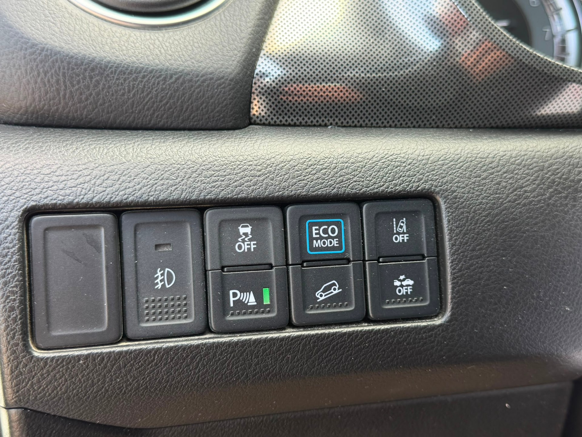SUZUKI Vitara 1.5 Hybrid Edition 35 4x4 AGS-image-10
