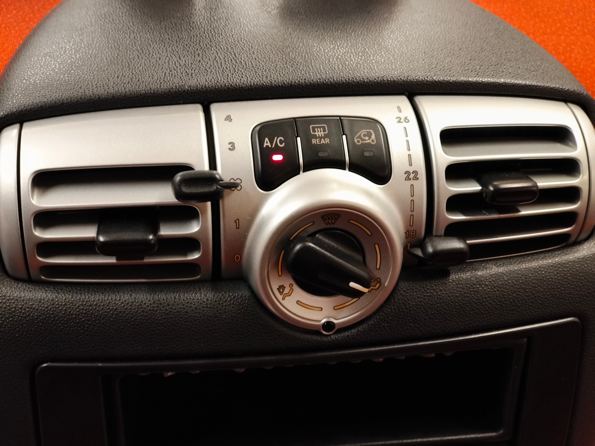 SMART fortwo passion softouch-image-18