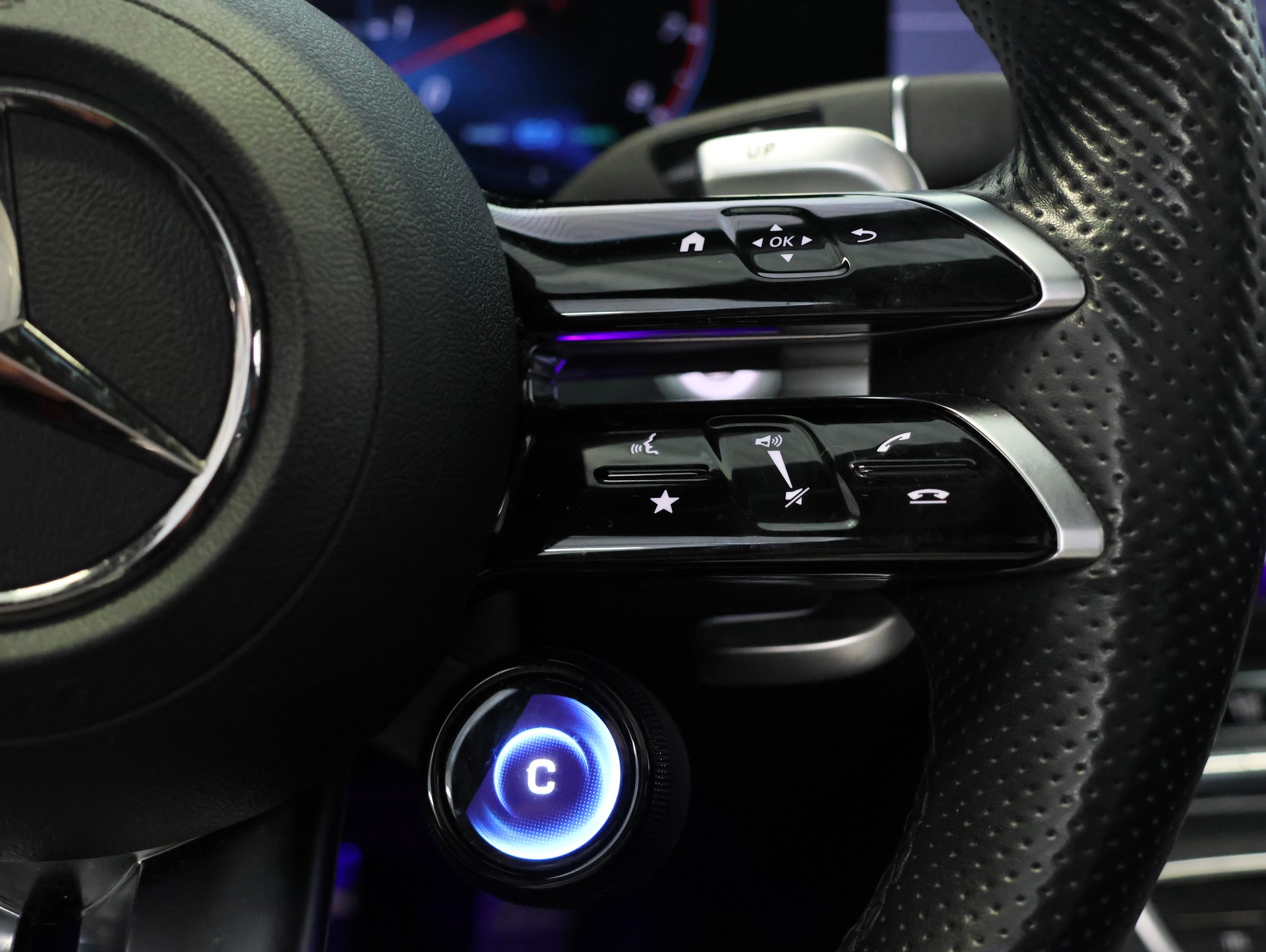 MERCEDES-BENZ AMG E 53 4Matic+ Speedshift 9G-TCT *360 Kamera* *Panoramadach* *Burmester*-image-20