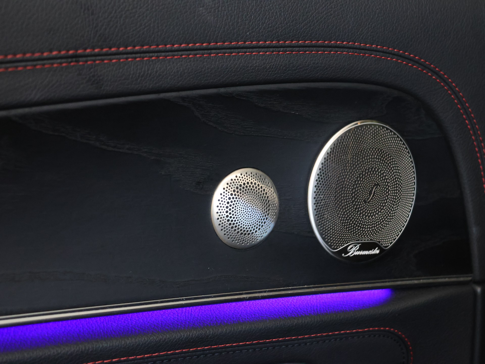MERCEDES-BENZ AMG E 53 4Matic+ Speedshift 9G-TCT *360 Kamera* *Panoramadach* *Burmester*-image-24