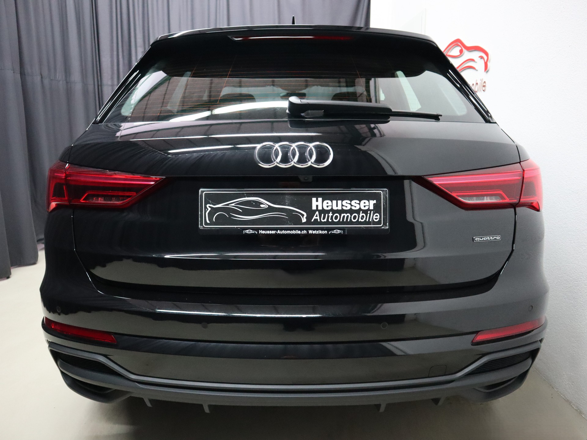 AUDI Q3 40 TFSI S Line quattro S-tronic - Virtual Cockpit Plus - LED - Navi - Leder - Kamera - 190 PS-image-5