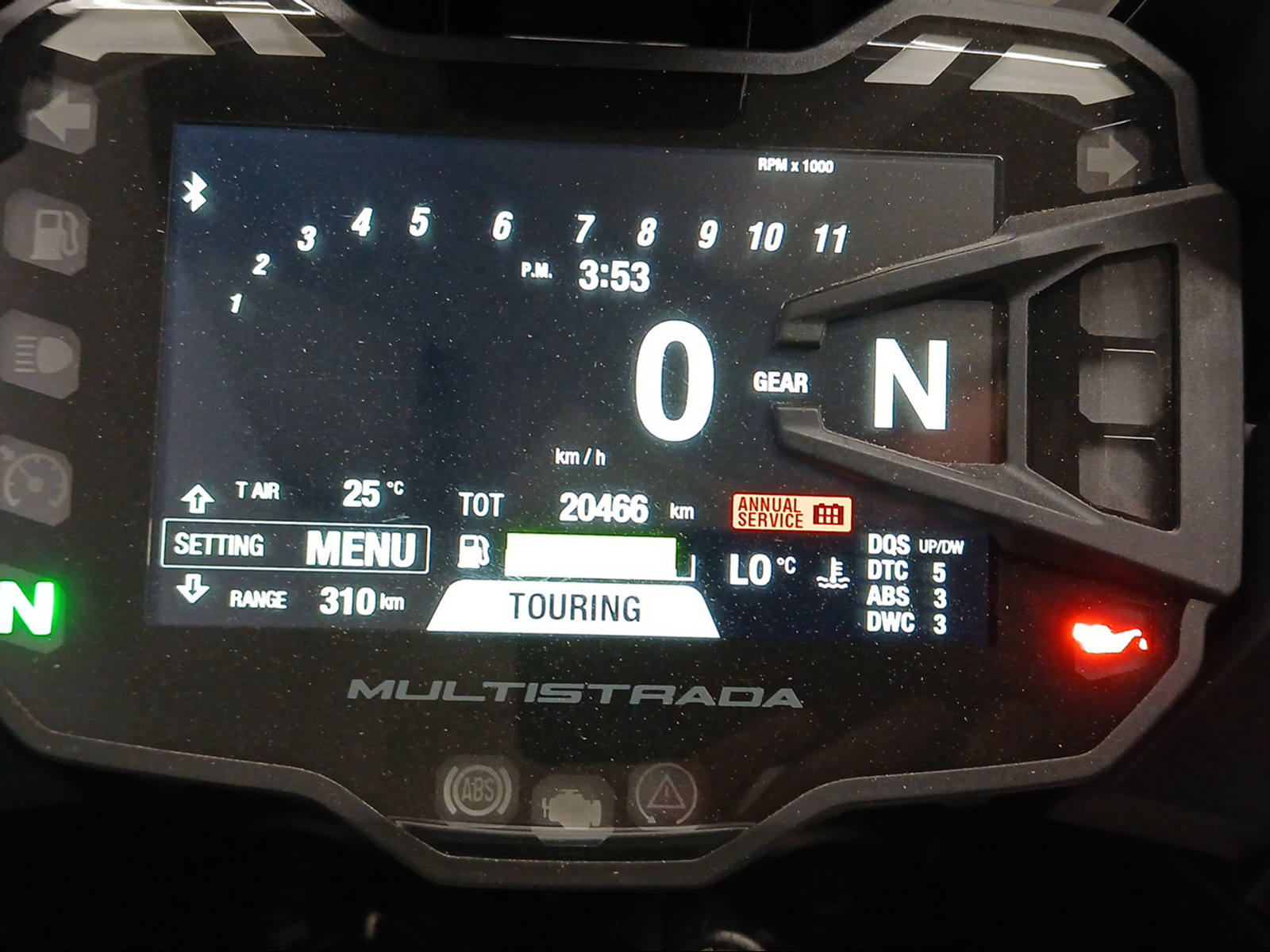 DUCATI Multistrada 1260 Pikes Peak-image-2