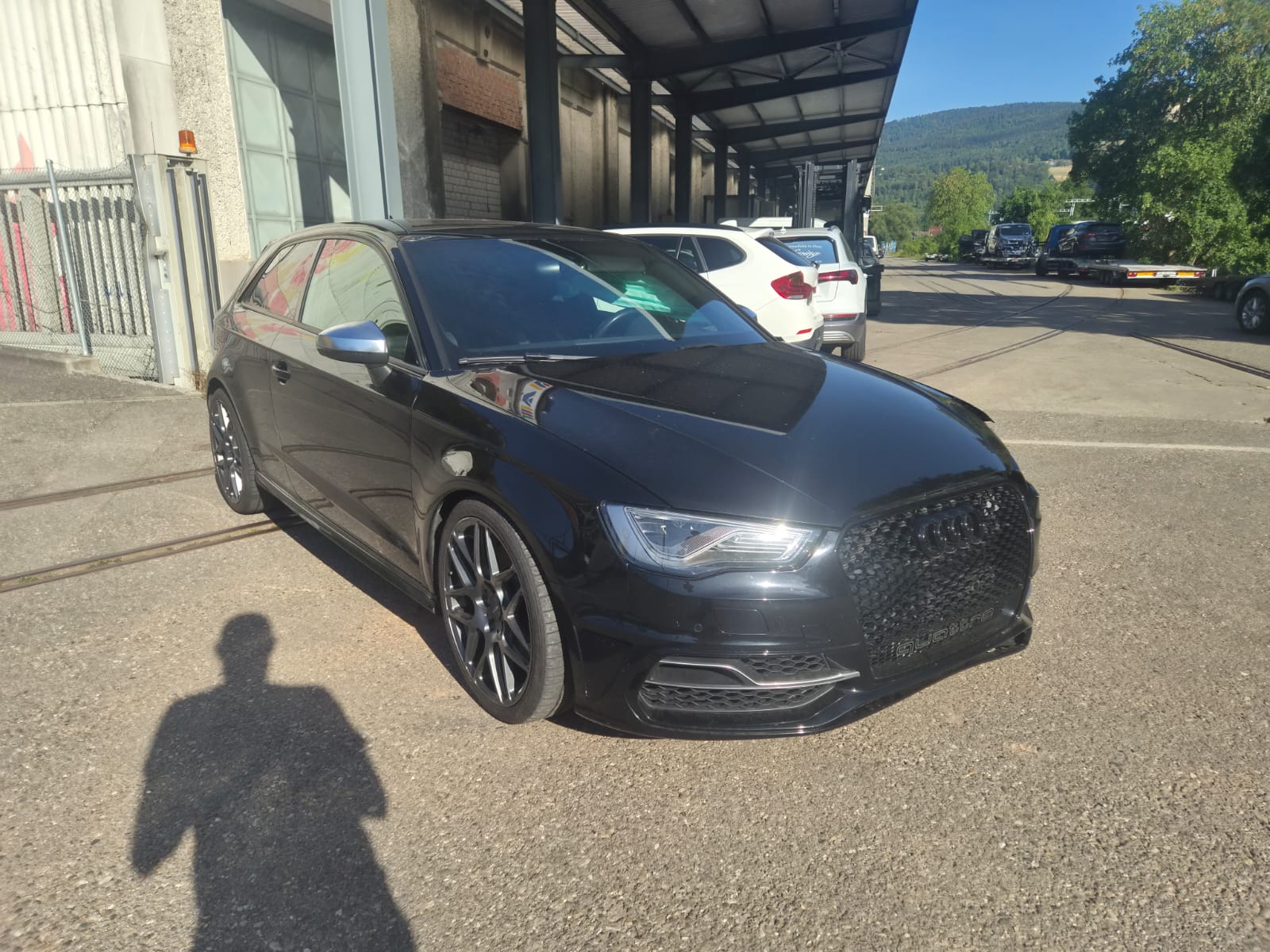 AUDI S3 2.0 TFSI quattro S-tronic-image-6