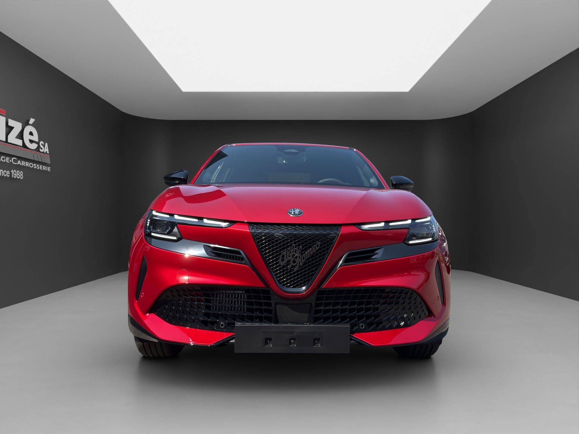 ALFA ROMEO Junior 1.2 48V Hybrid Sprint TECH-showroom-element-1