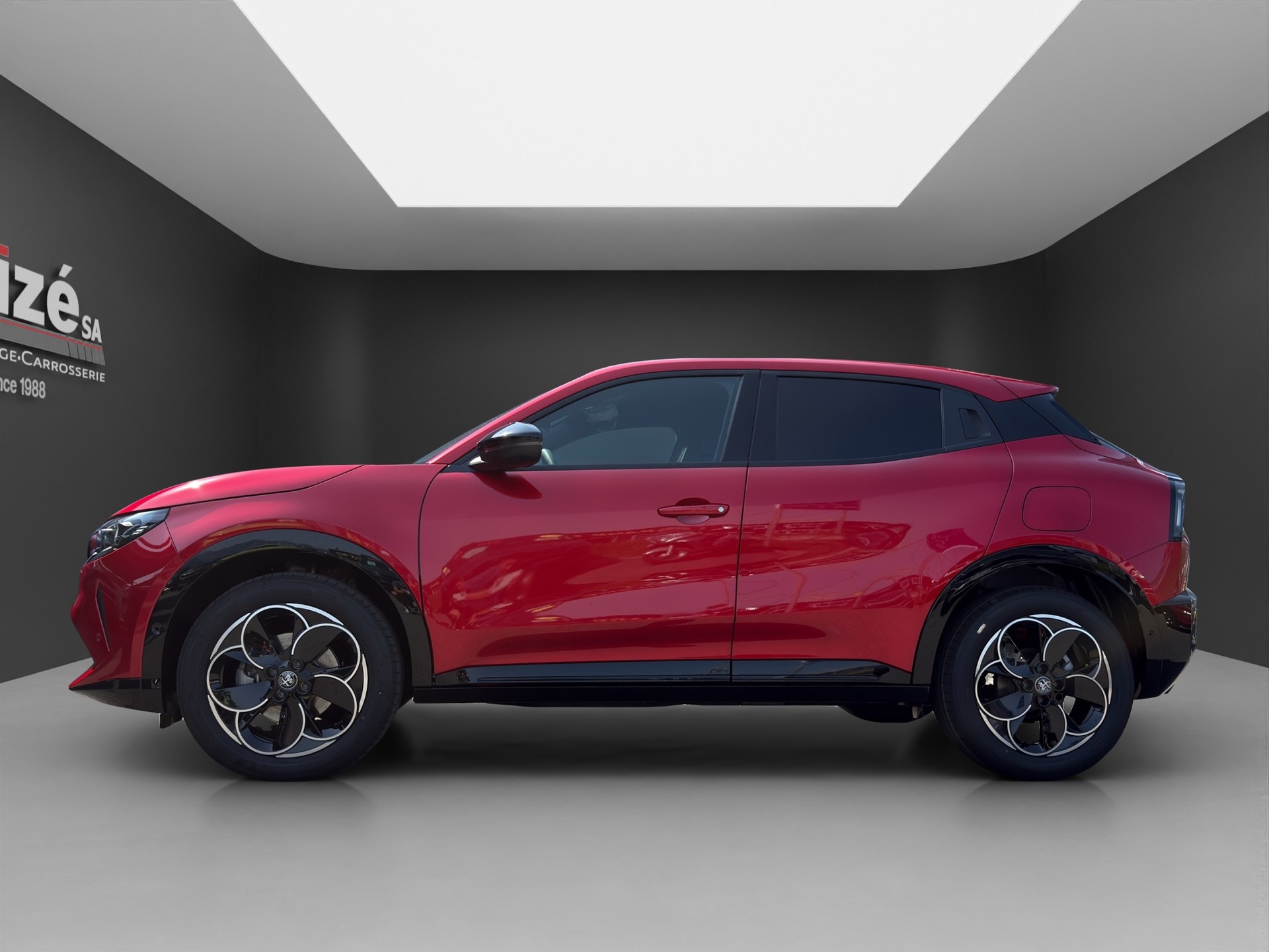ALFA ROMEO Junior 1.2 48V Hybrid Sprint TECH-showroom-element-3