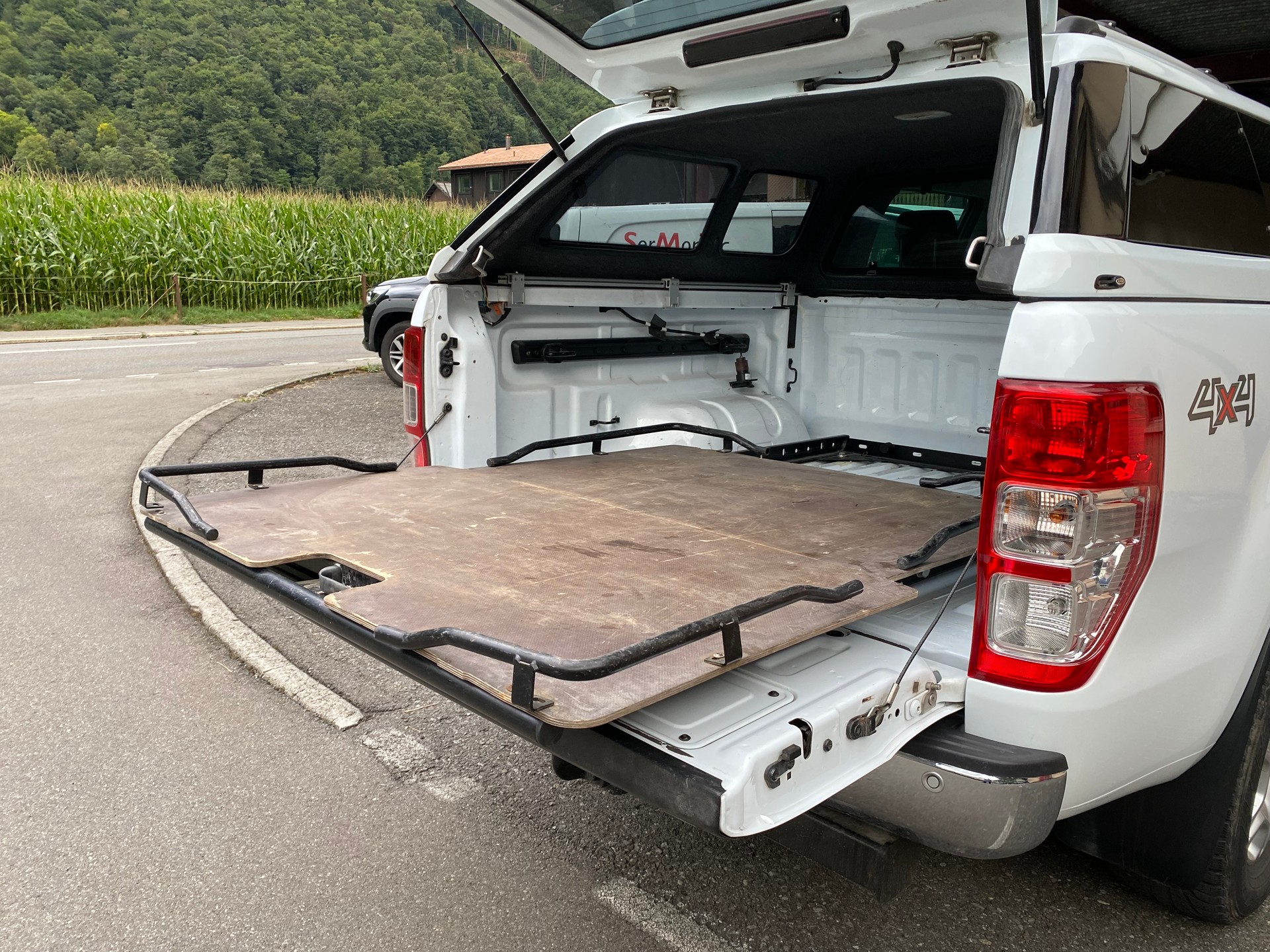 FORD Ranger LTD 3.2 TDCi 4x4 A-image-9