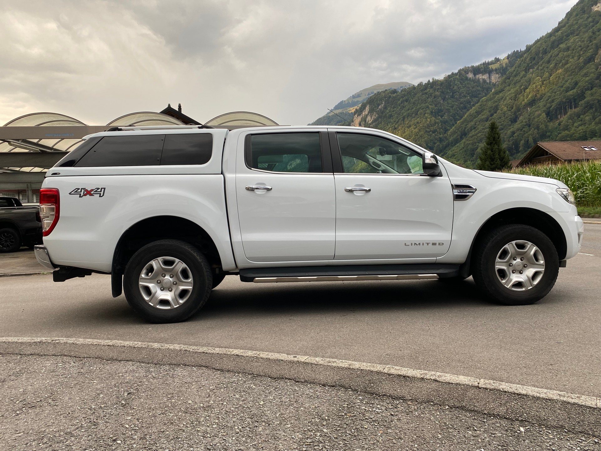 FORD Ranger LTD 3.2 TDCi 4x4 A-image-14