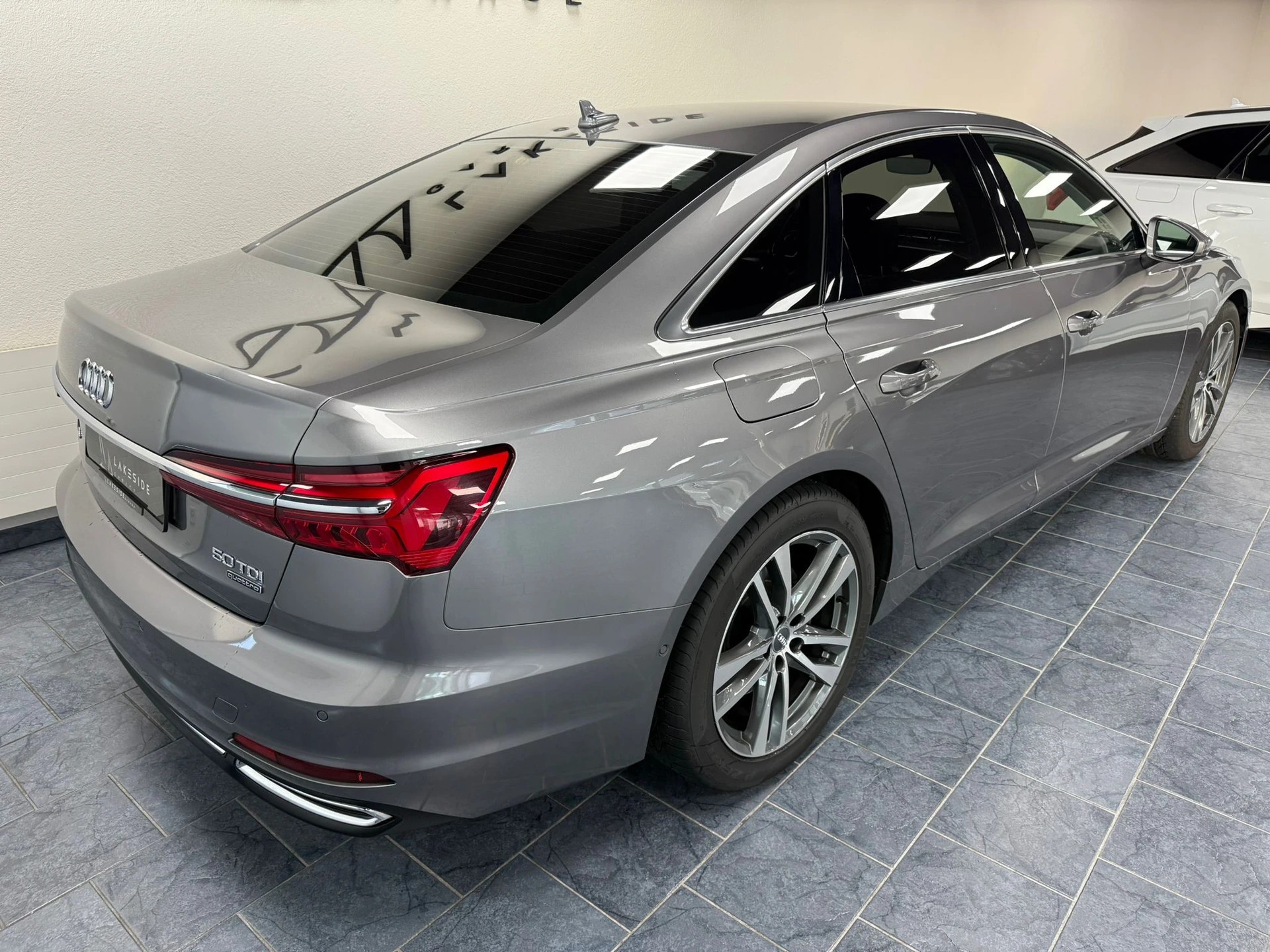 AUDI A6 Limousine 50 TDI Sport quattro tiptronic-showroom-element-3