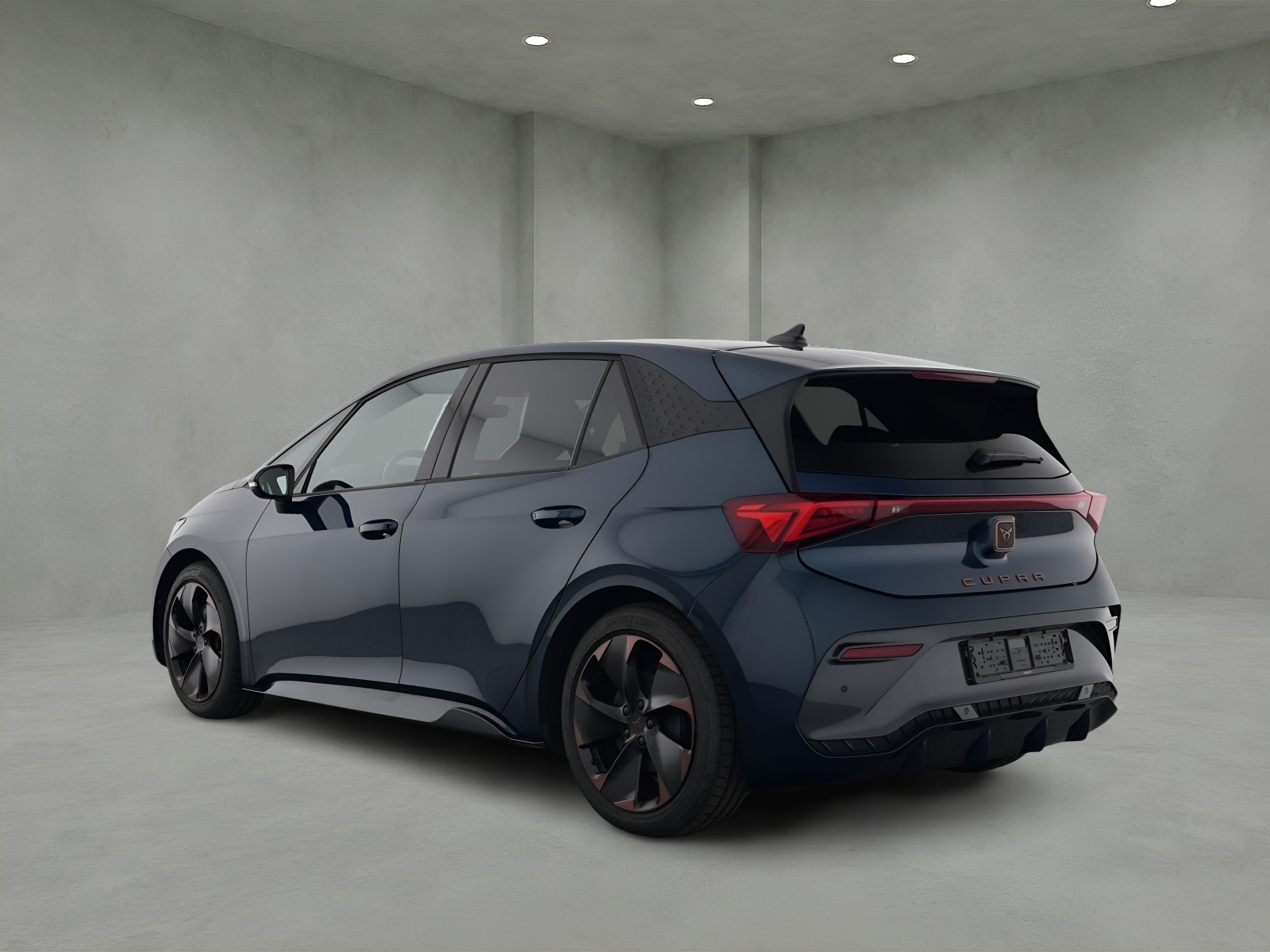 CUPRA Born 77 kWh e-Boost-showroom-element-3