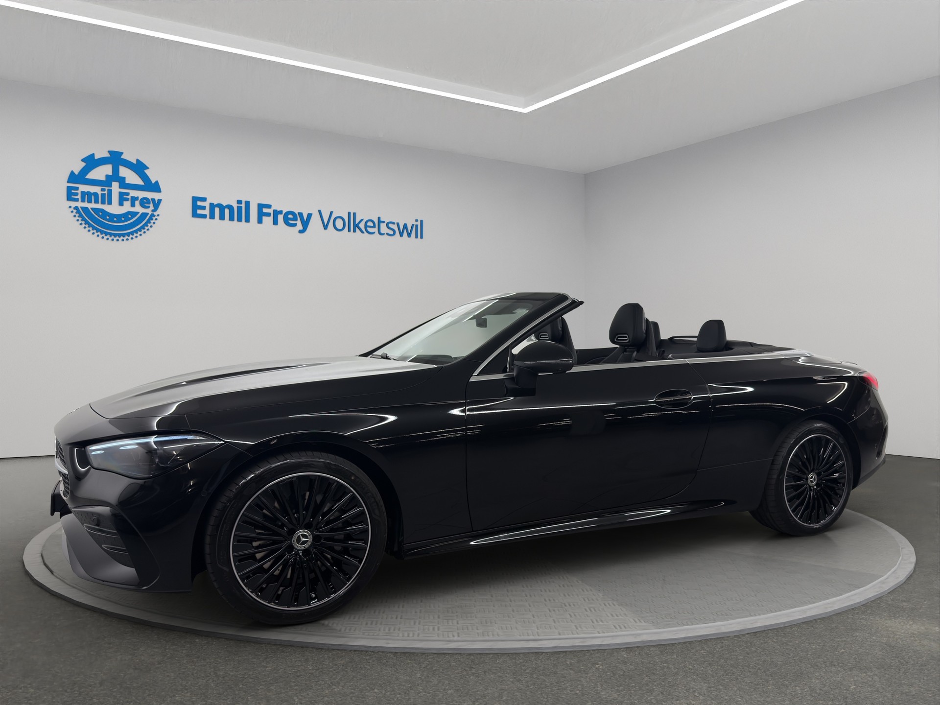 MERCEDES-BENZ CLE 200 AMG Line 4matic Cabriolet