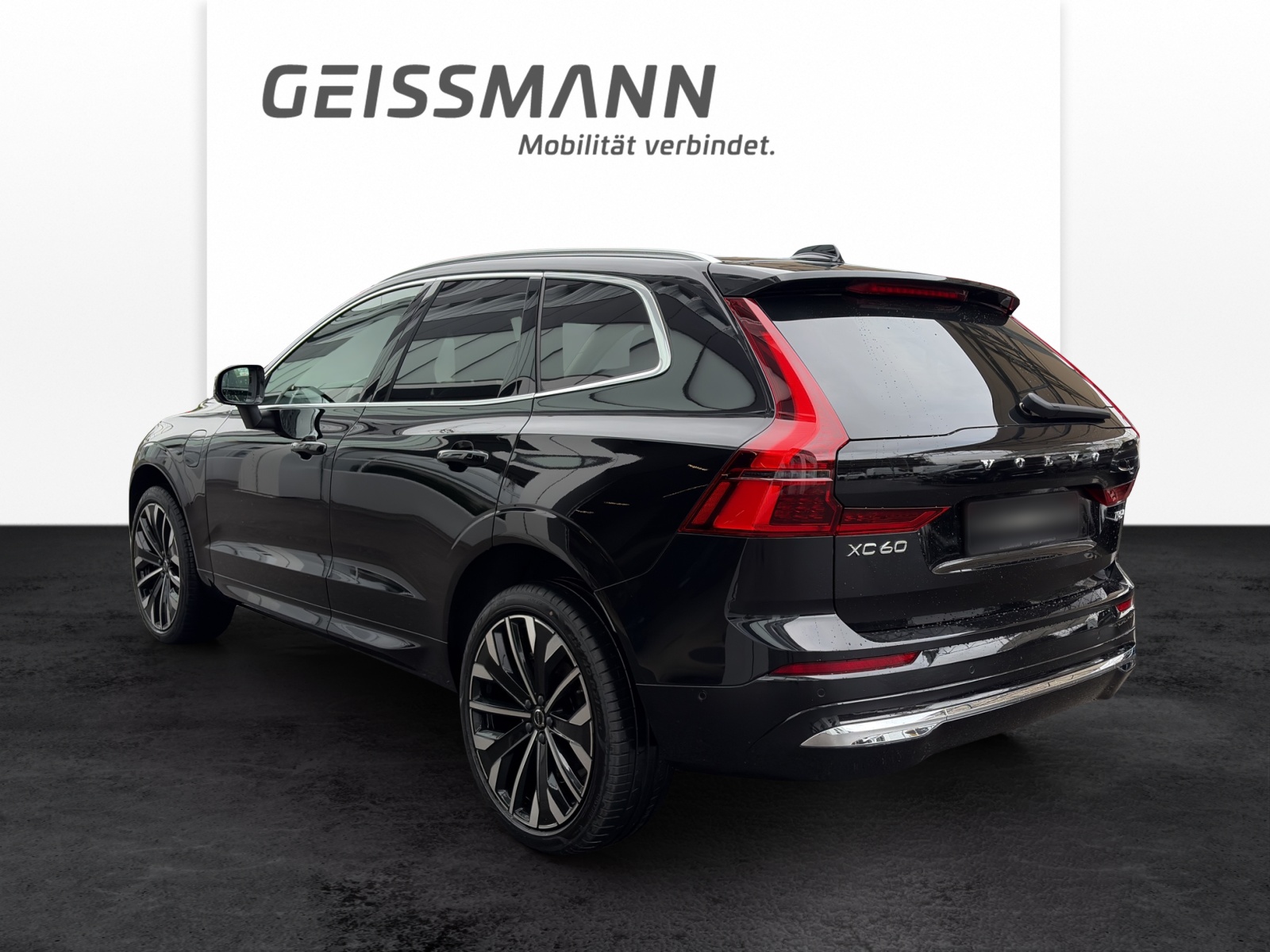 VOLVO XC60 2.0 T8 TE Ultra Bright eAWD-image-4