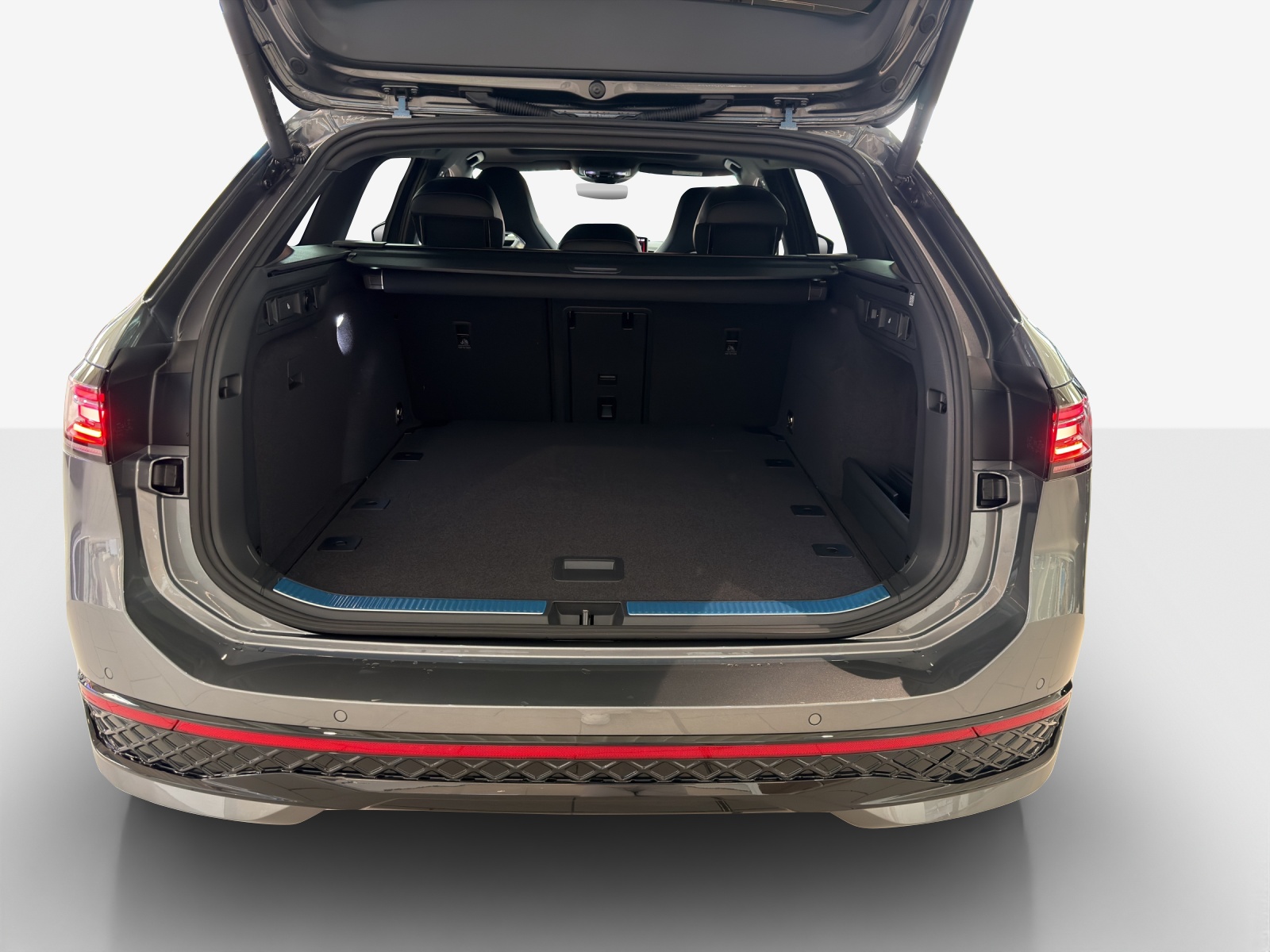 VW Passat Variant R-Line 2.0TDI 193PS 4M-image-12