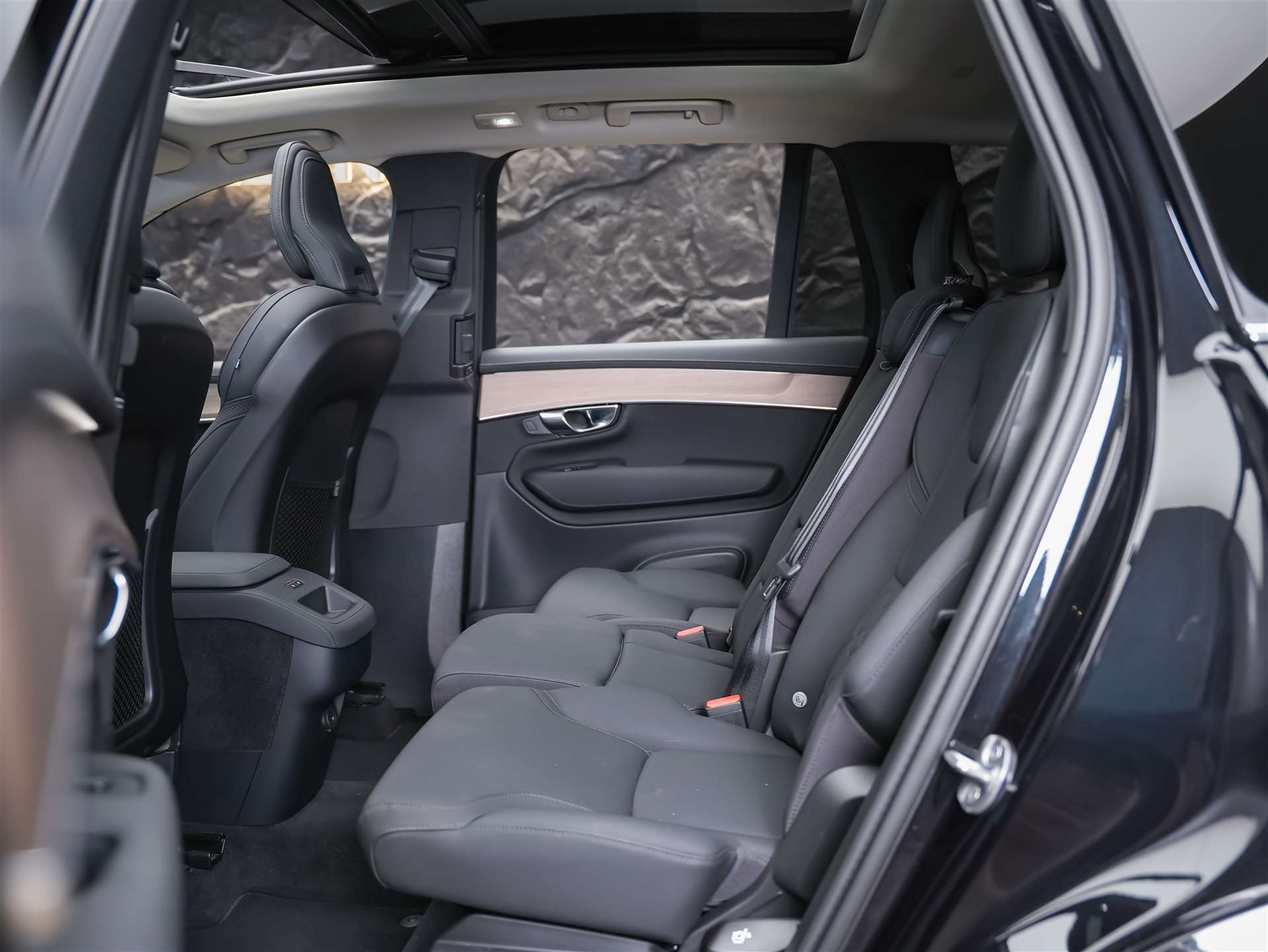 VOLVO XC90 B5 AWD Plus Bright Geartronic *Facelift*7 Plätzer*Panorama*AHK*-image-14