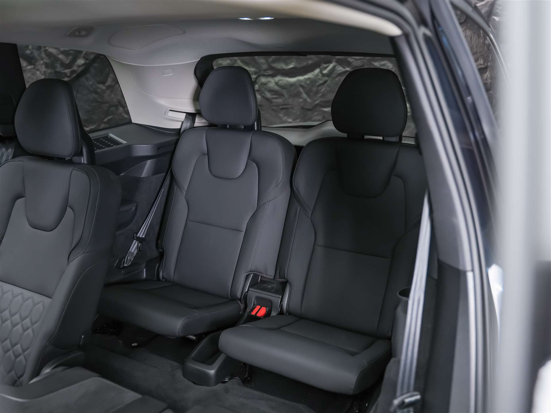 VOLVO XC90 B5 AWD Plus Bright Geartronic *Facelift*7 Plätzer*Panorama*AHK*-image-16