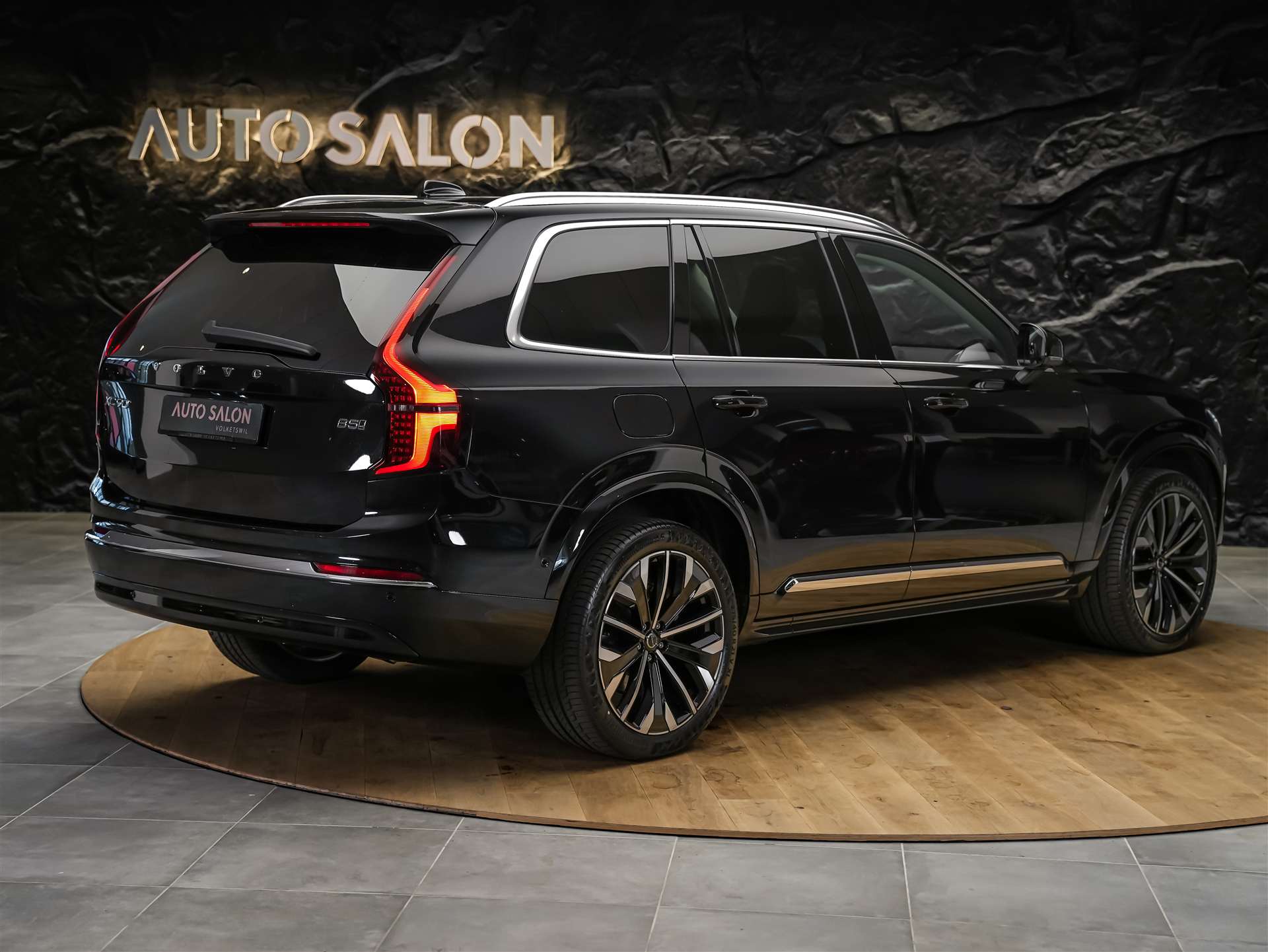 VOLVO XC90 B5 AWD Plus Bright Geartronic *Facelift*7 Plätzer*Panorama*AHK*-image-4