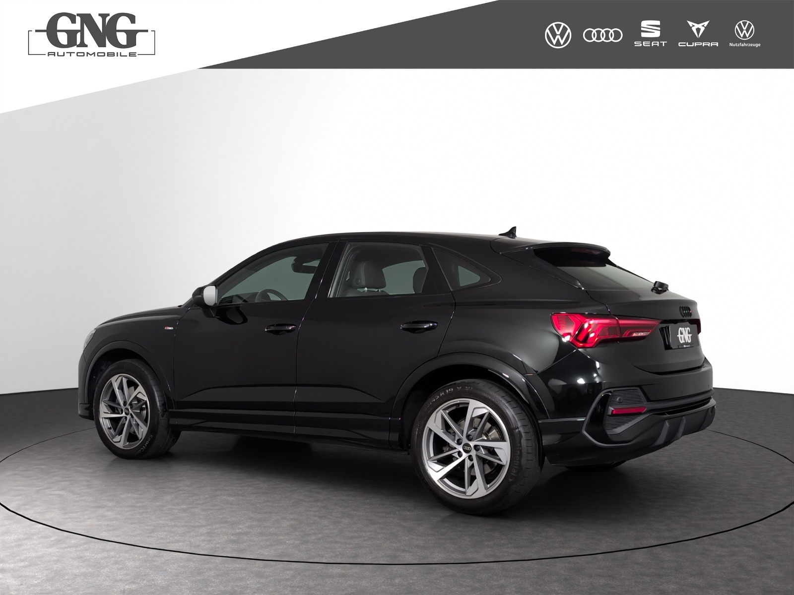AUDI Q3 Sportback 40 TDI S line quattro S-tronic-showroom-element-1