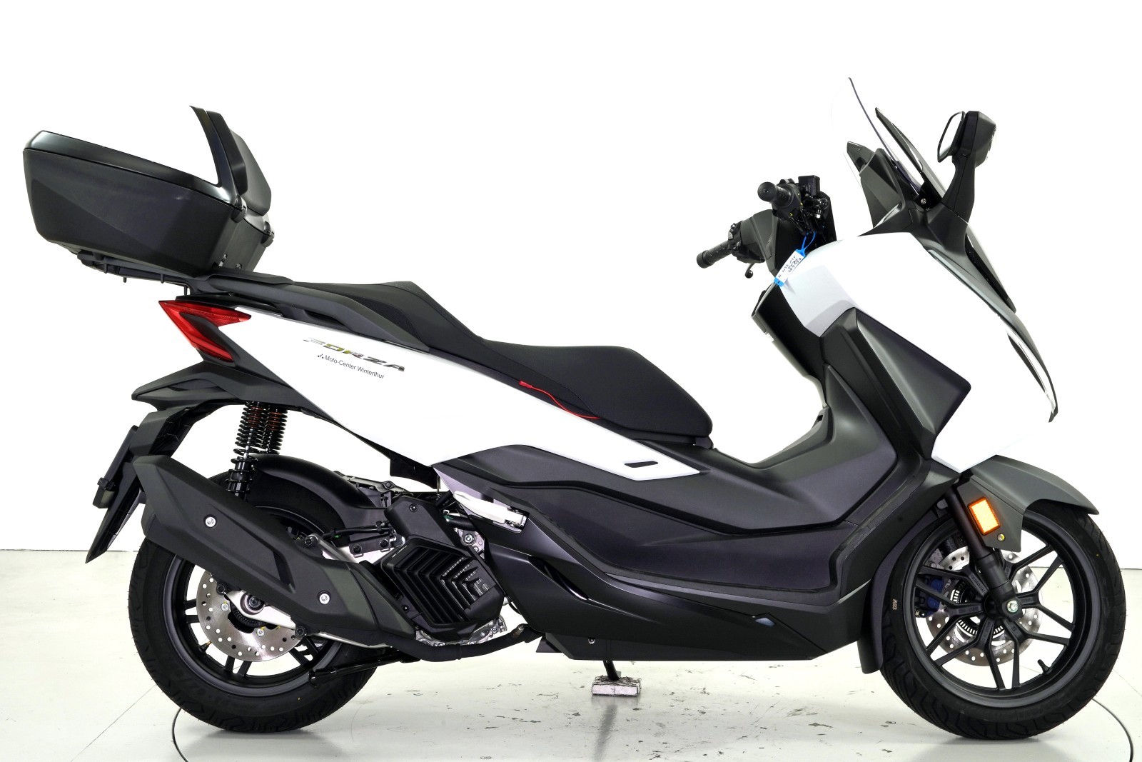 HONDA NSS 125 Forza ABS-image-3