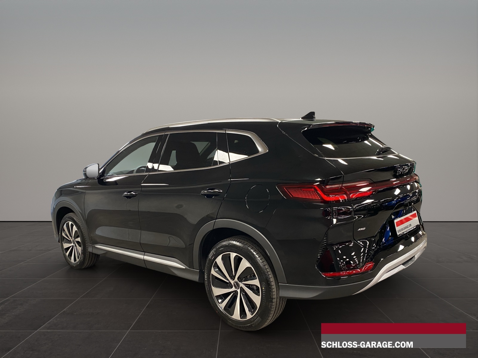 BYD Seal U DM-i Design AWD-showroom-element-3