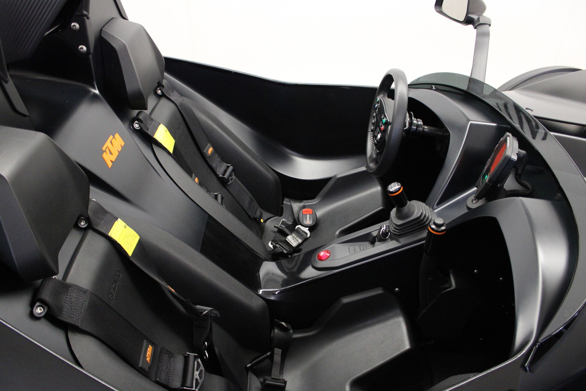 KTM X-Bow 2.0 TFSI Street-image-5