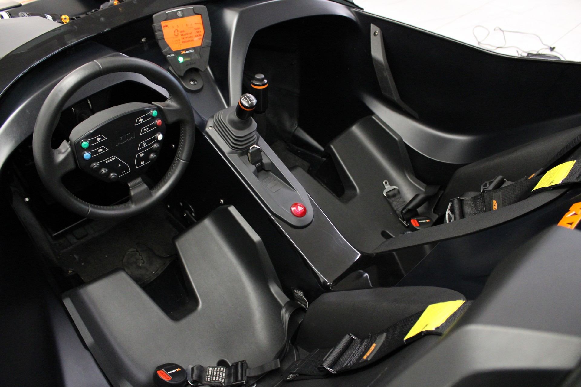KTM X-Bow 2.0 TFSI Street-image-6