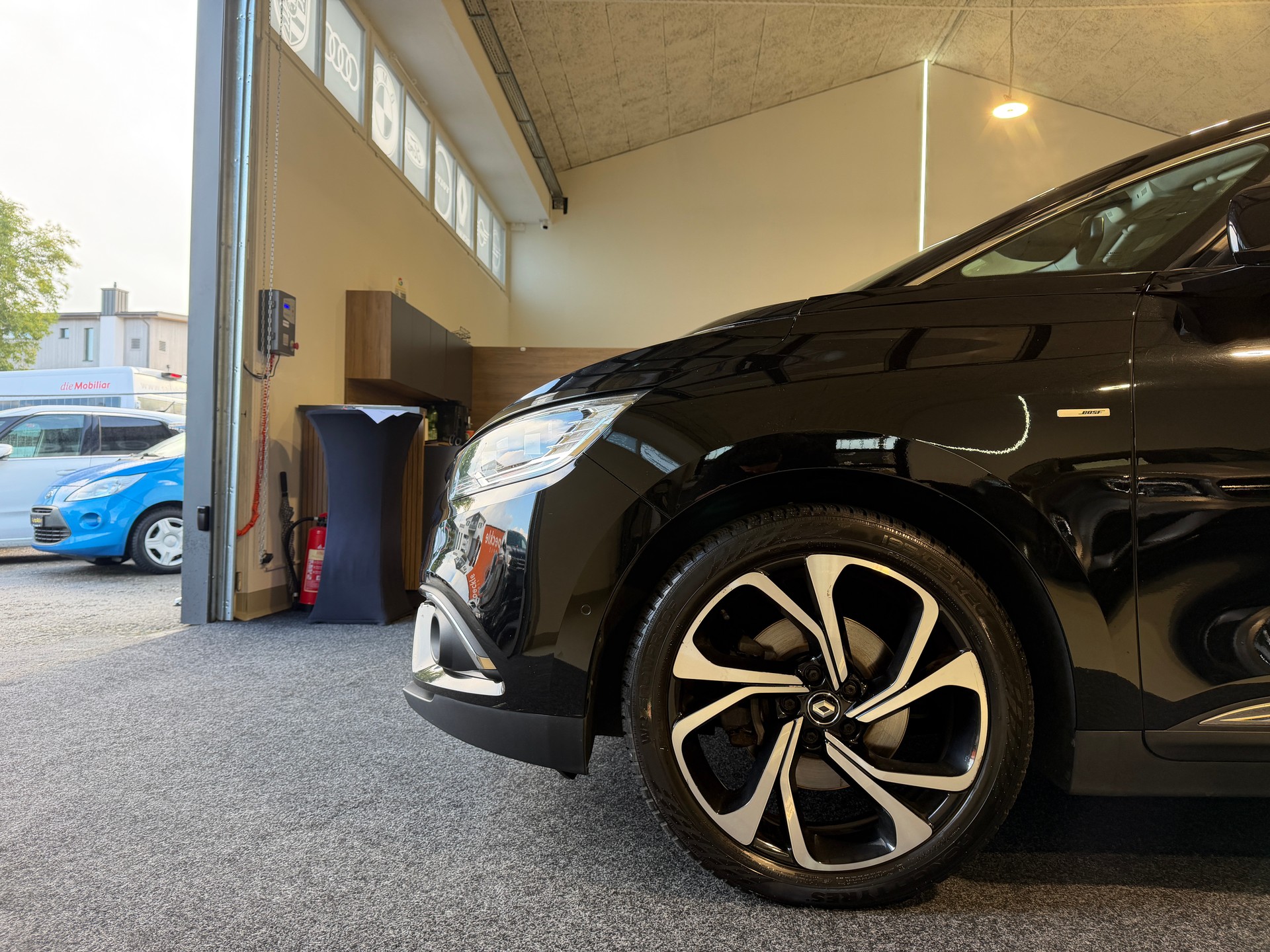 RENAULT Grand Scénic 1.2 16V Turbo Bose-image-5