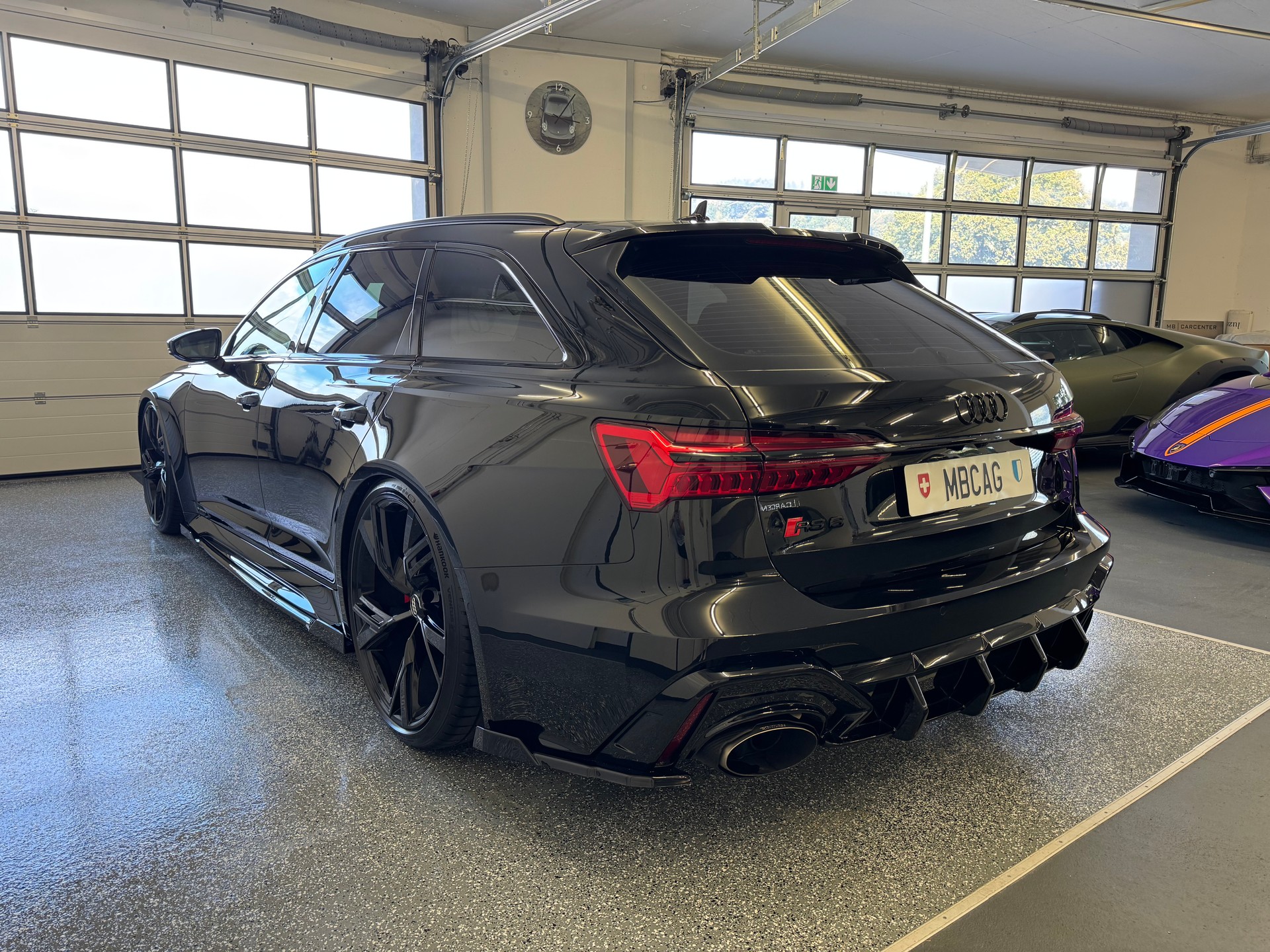 AUDI RS6 Avant 4.0 TFSI V8 quattro, CH Fahrzeug, Keramik, KW V4, BTM-image-4