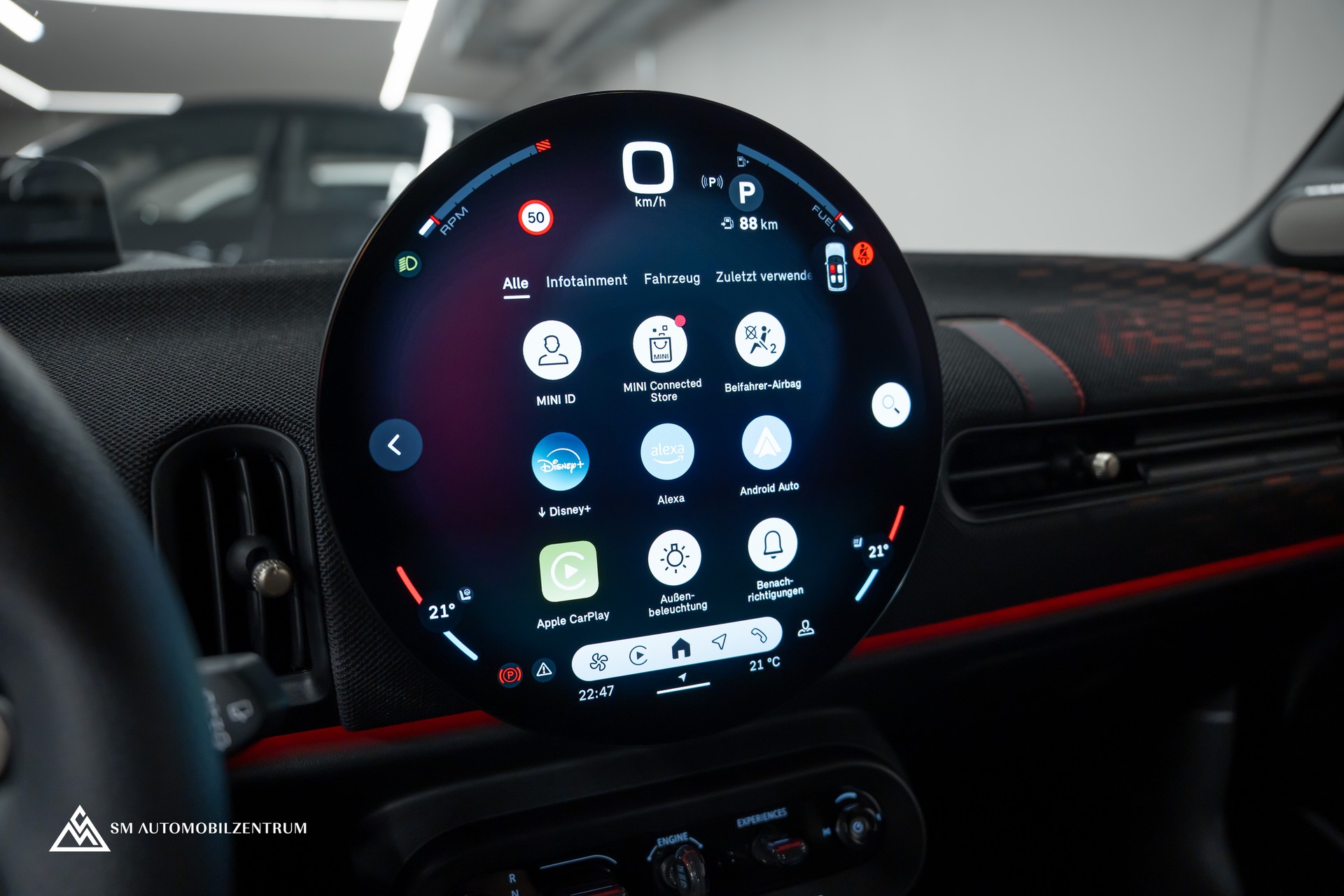 MINI Mini John Cooper Works F66 / Head-Up / Rückfahrkamera / Harman&Kardon-image-36