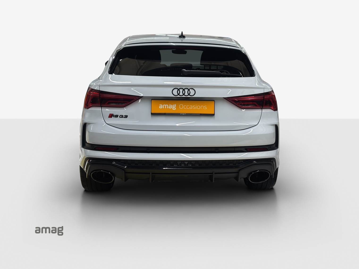AUDI RS Q3 Sportback quattro S tronic-showroom-element-3