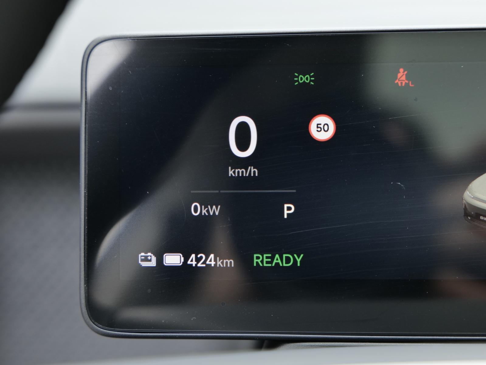LEAPMOTOR B10 EV-image-28