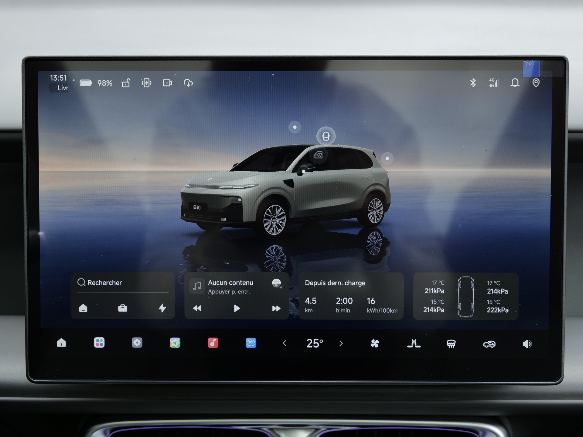 LEAPMOTOR B10 EV-image-18