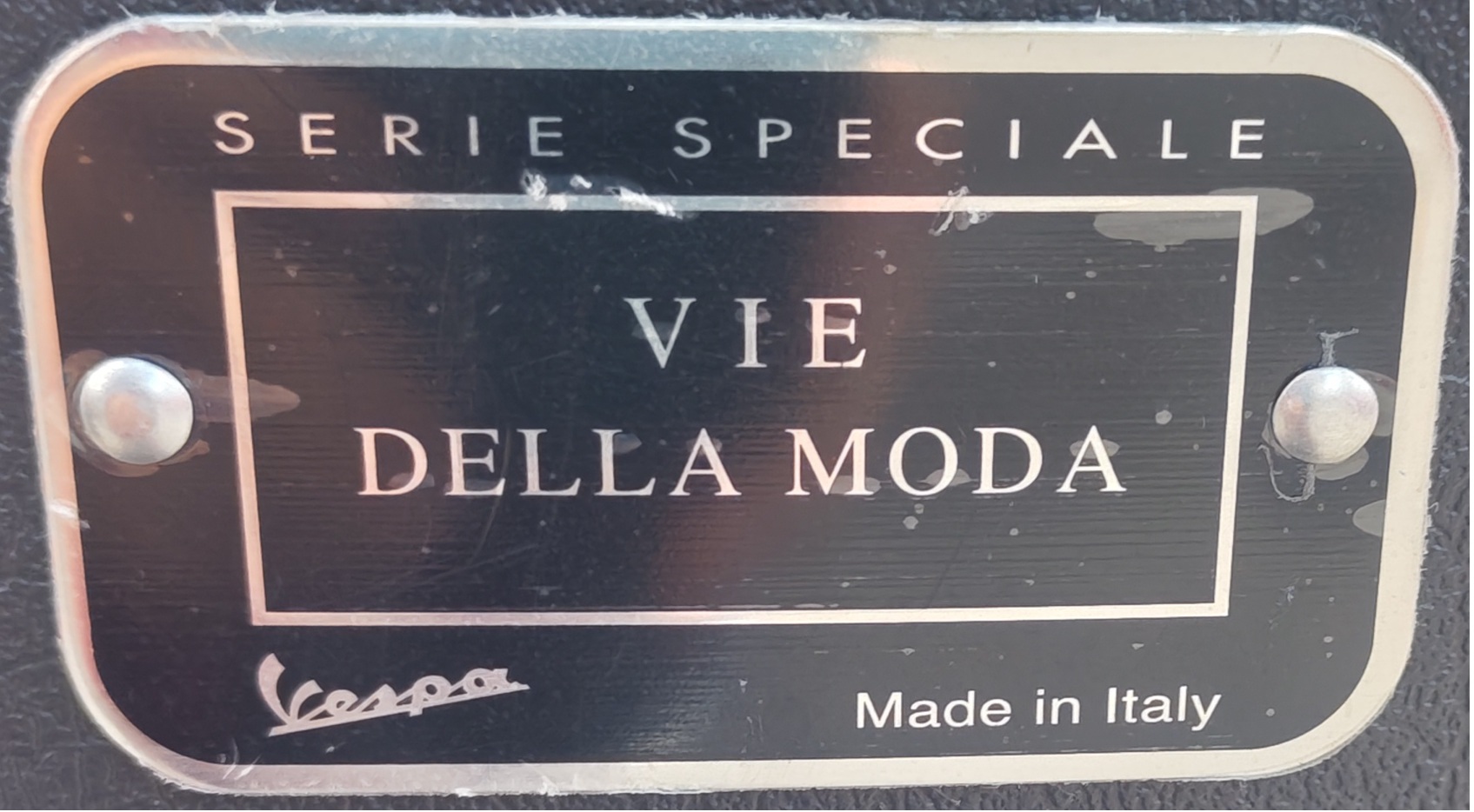 PIAGGIO Vespa GTV 300 i.e via Montenapoleone-image-4
