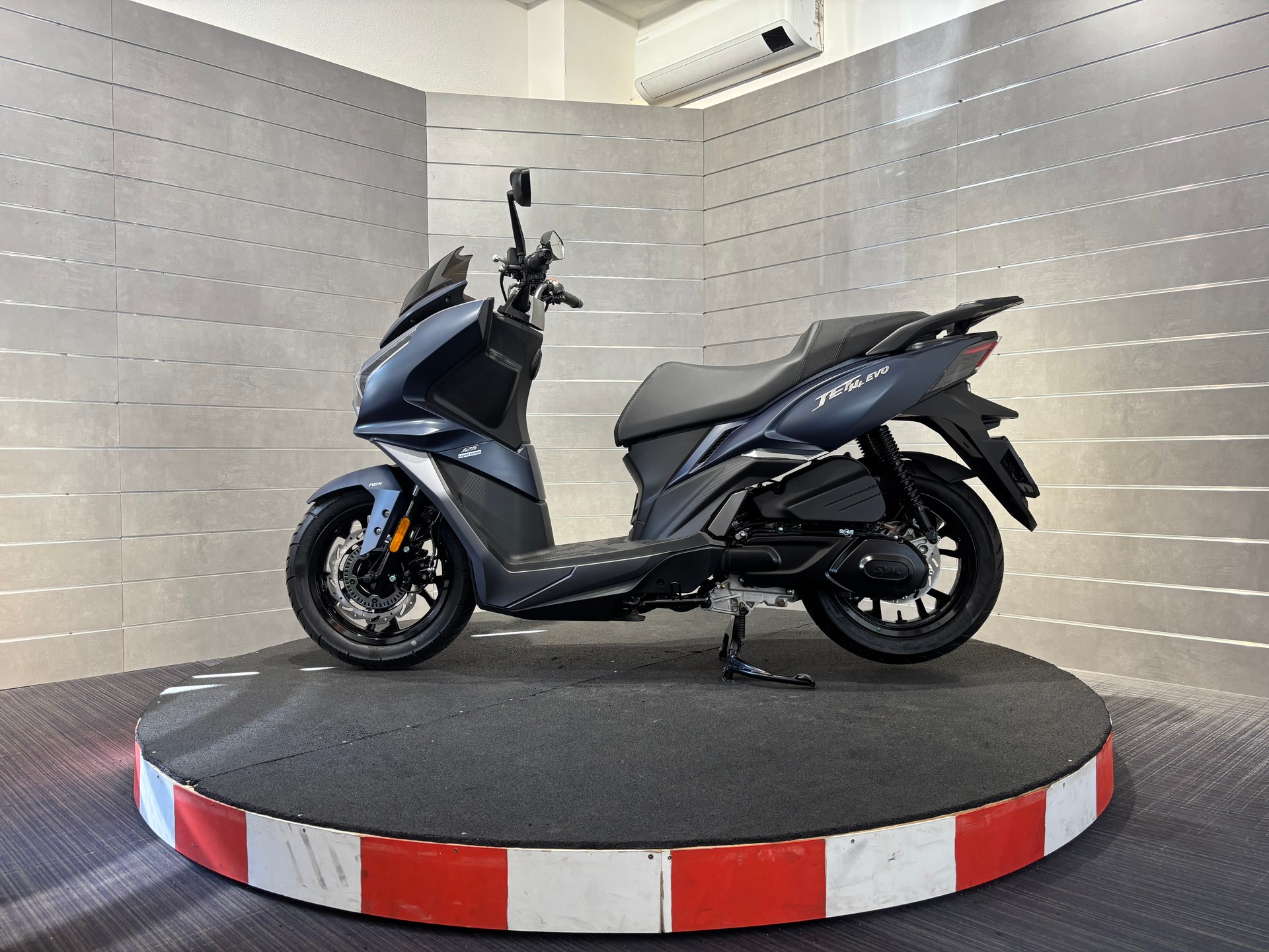 SYM 14 EVO-showroom-element-1