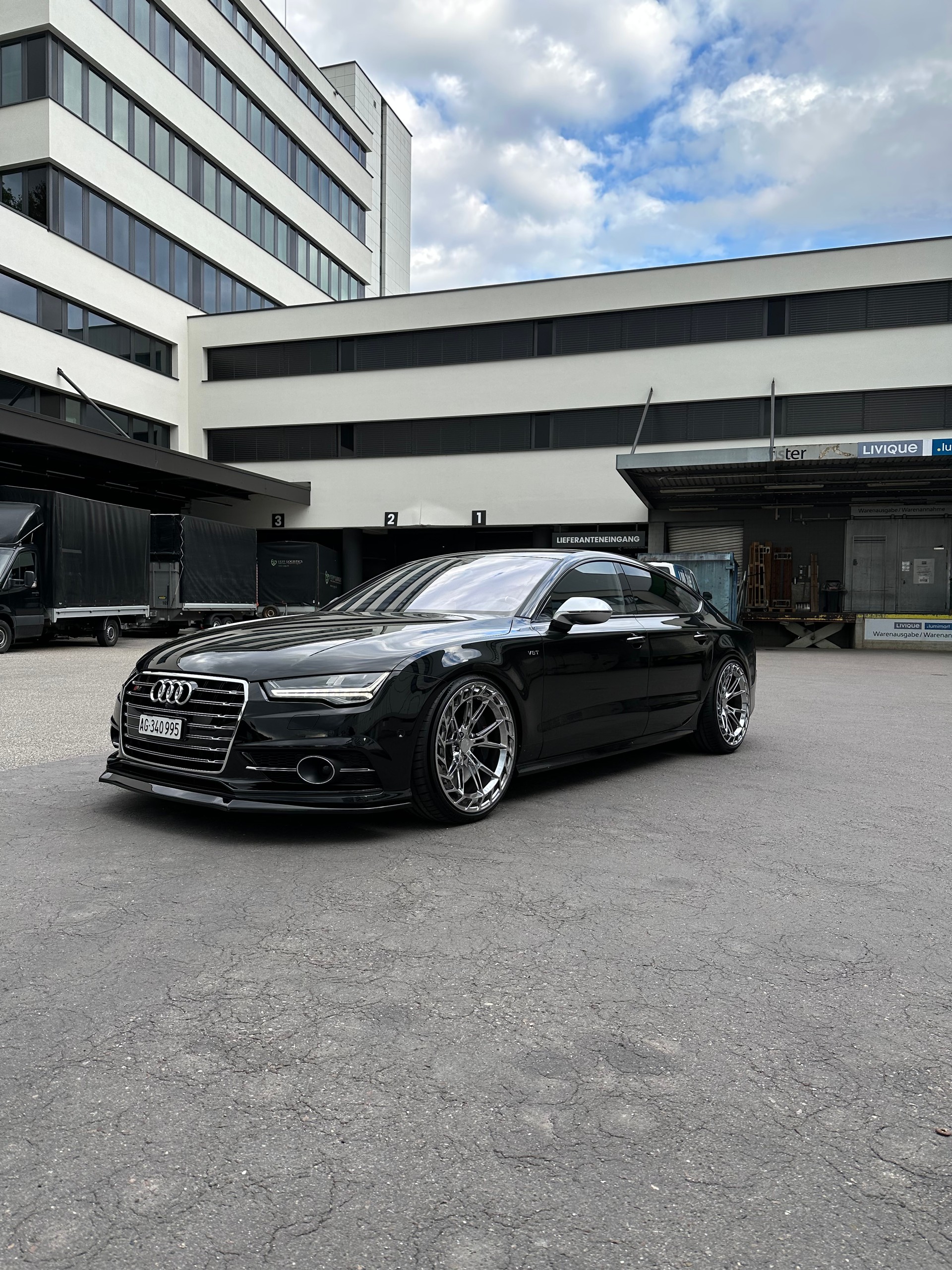 AUDI S7 Sportback 4.0 TFSI V8 quattro-image-5