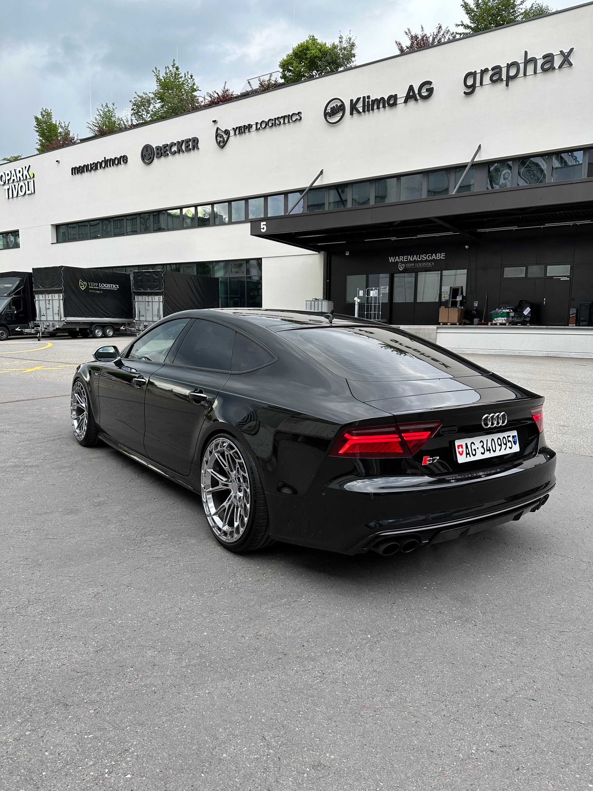 AUDI S7 Sportback 4.0 TFSI V8 quattro-image-1