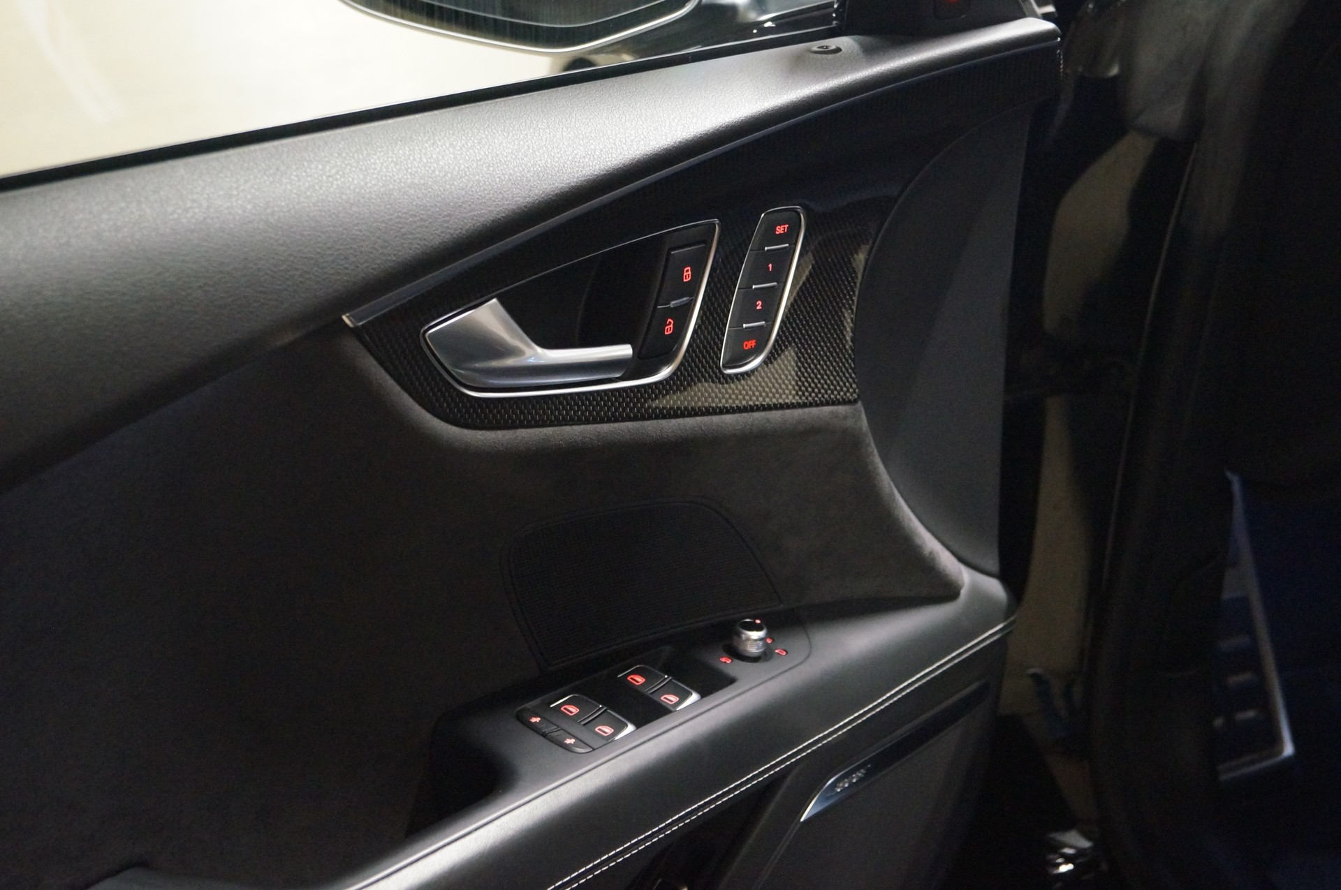 AUDI S7 Sportback 4.0 TFSI V8 quattro-image-21